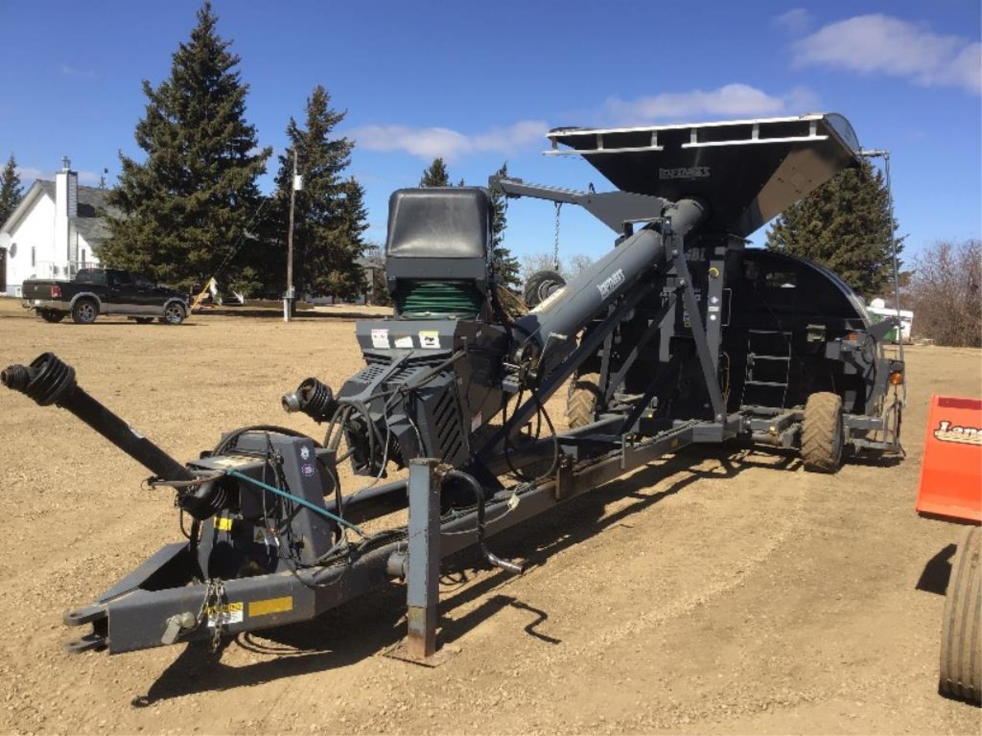 2010 Loftness GBL Grain Bagger s/n 52-366 1000PTO (One Owner Unit)Terms & Conditions on this Unit: - Image 4 of 8