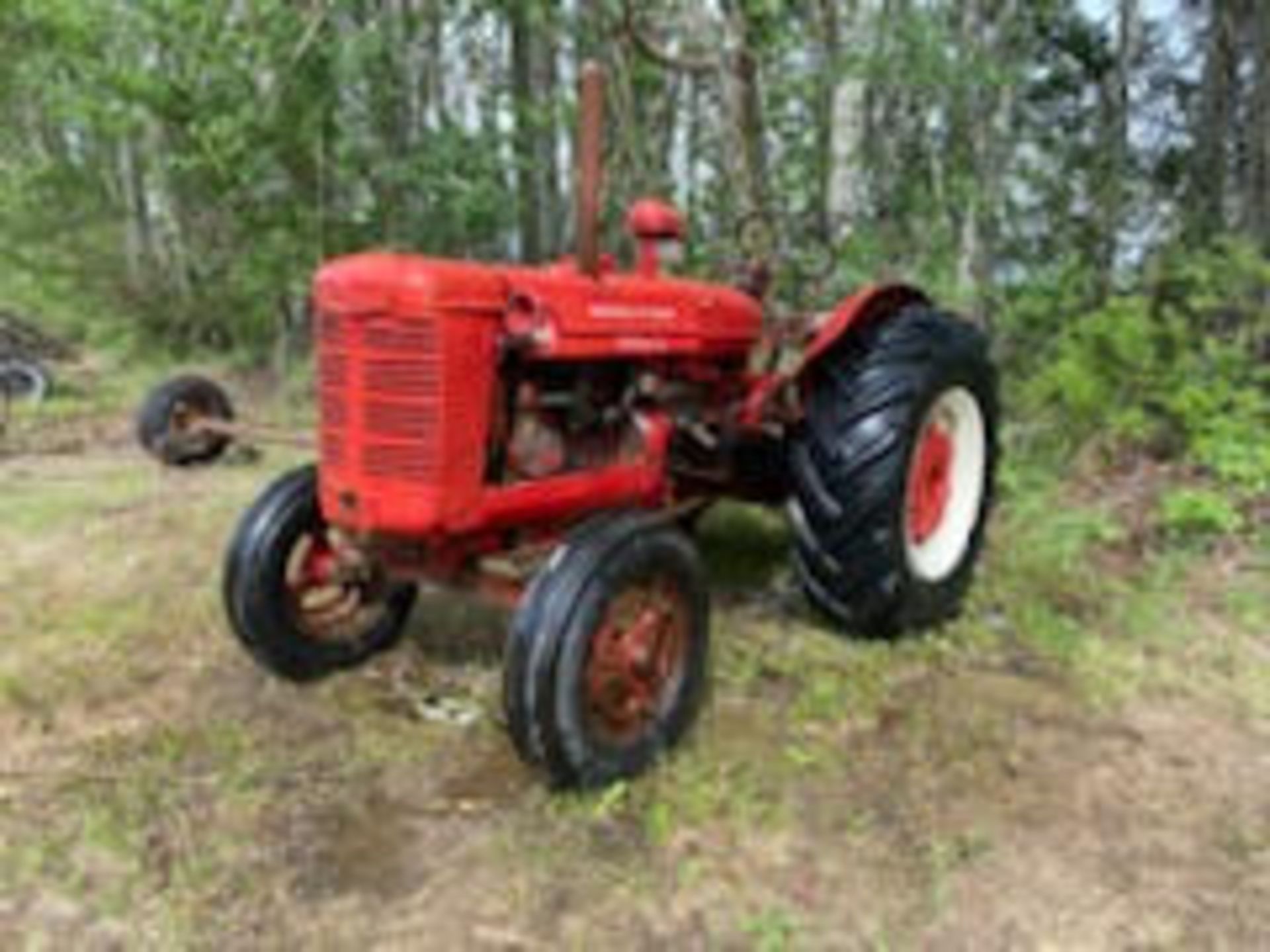 1952 W4 McCormick International Tractor s/n WBH32468 540PTO s/n WBH32468 540PTO - Image 4 of 5