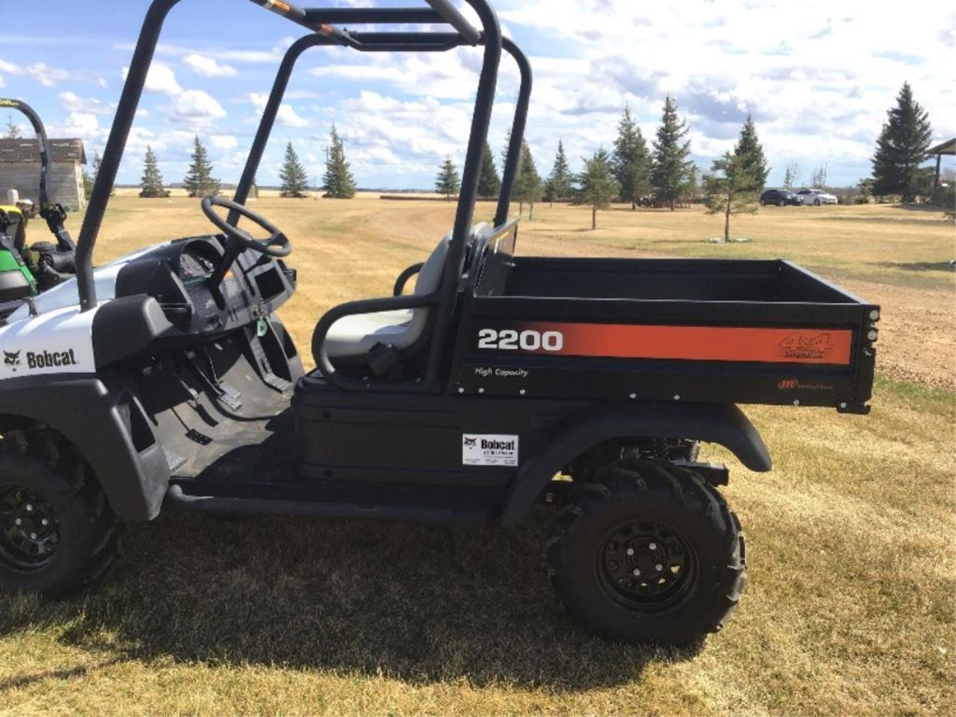 2007 Bobcat 2200 4x4 IntelliTrak High Capacity Side-by-Side ATV VIN A59Z11115 3cyl Diesel Powered - Image 8 of 20