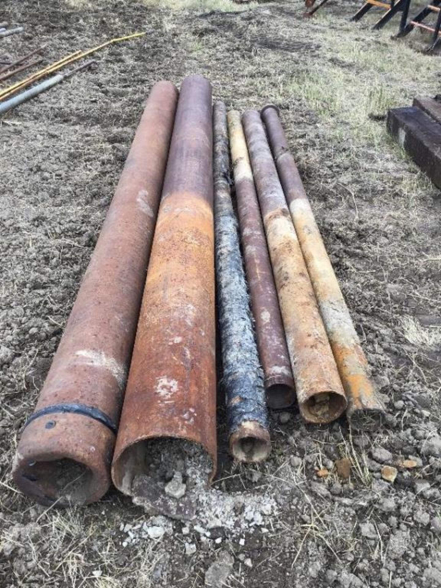 Lot of 6 Pipe