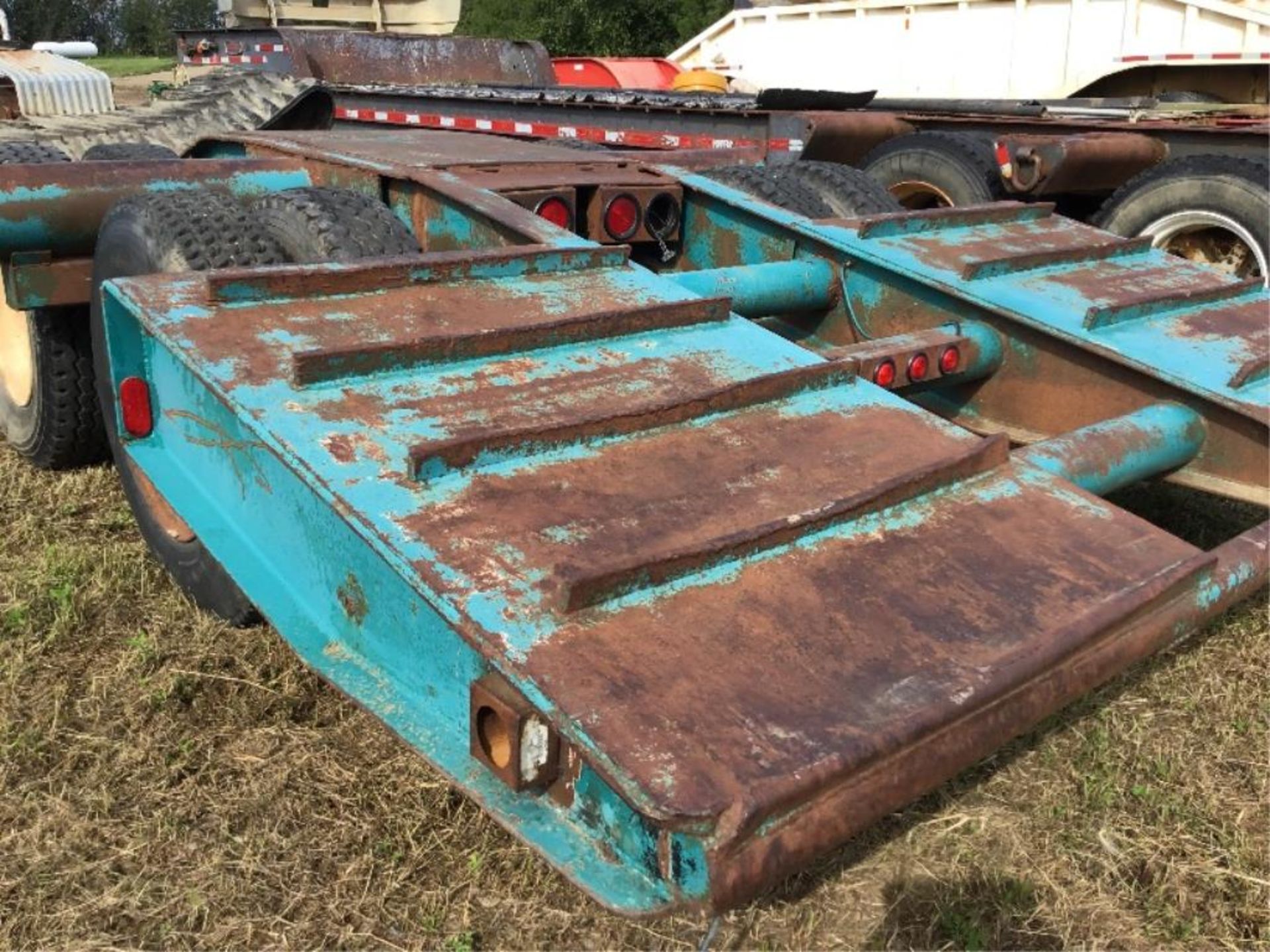 Drop Deck Low Boy Equipment Trailer Working Deck is 18Ft X 9.5Ft Wide. - Image 4 of 8