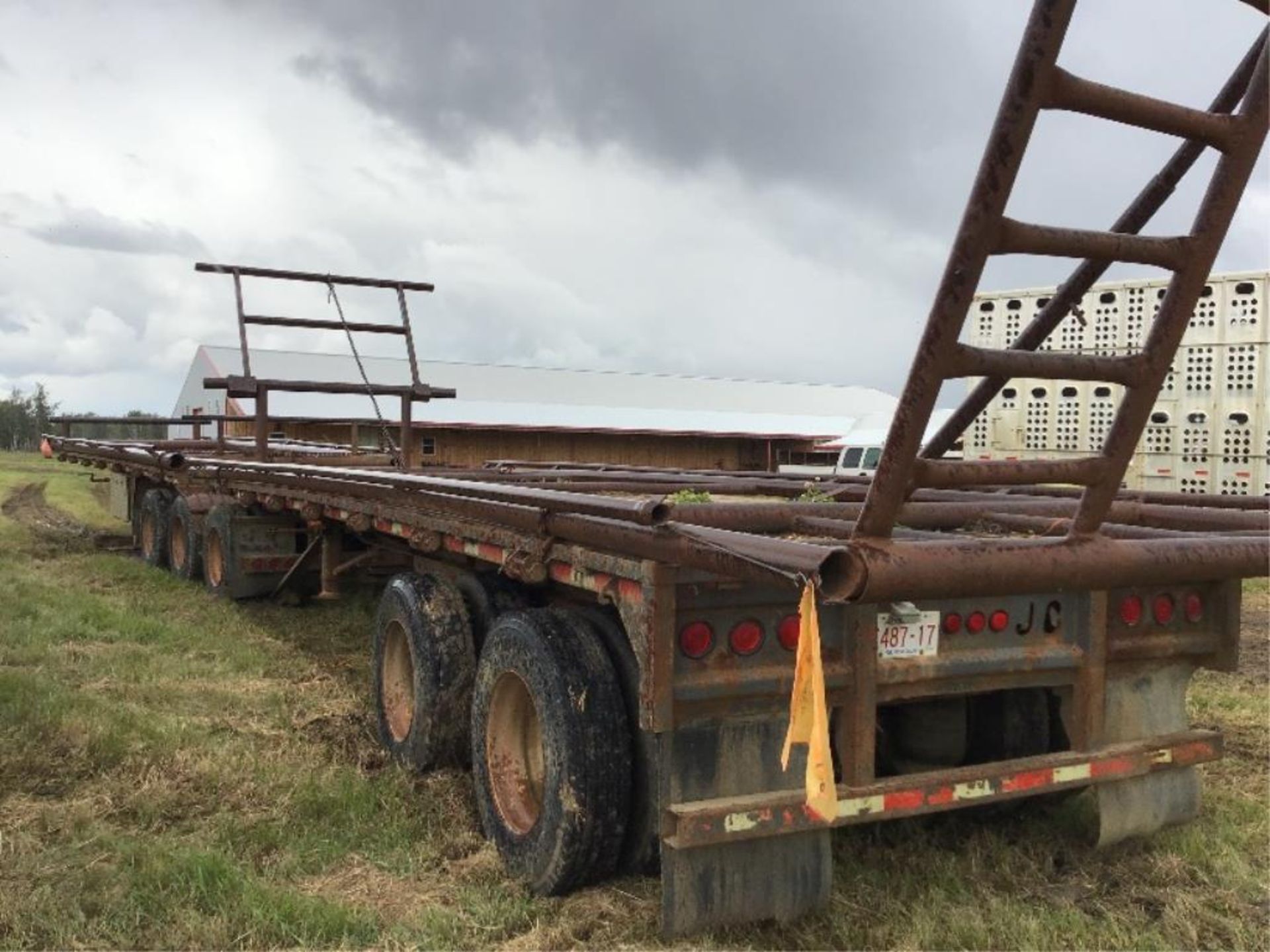 Super-B Round-Bale Bale-Hauler Trailer Air Ride Susp, 11R22.5 Tires - Image 10 of 13