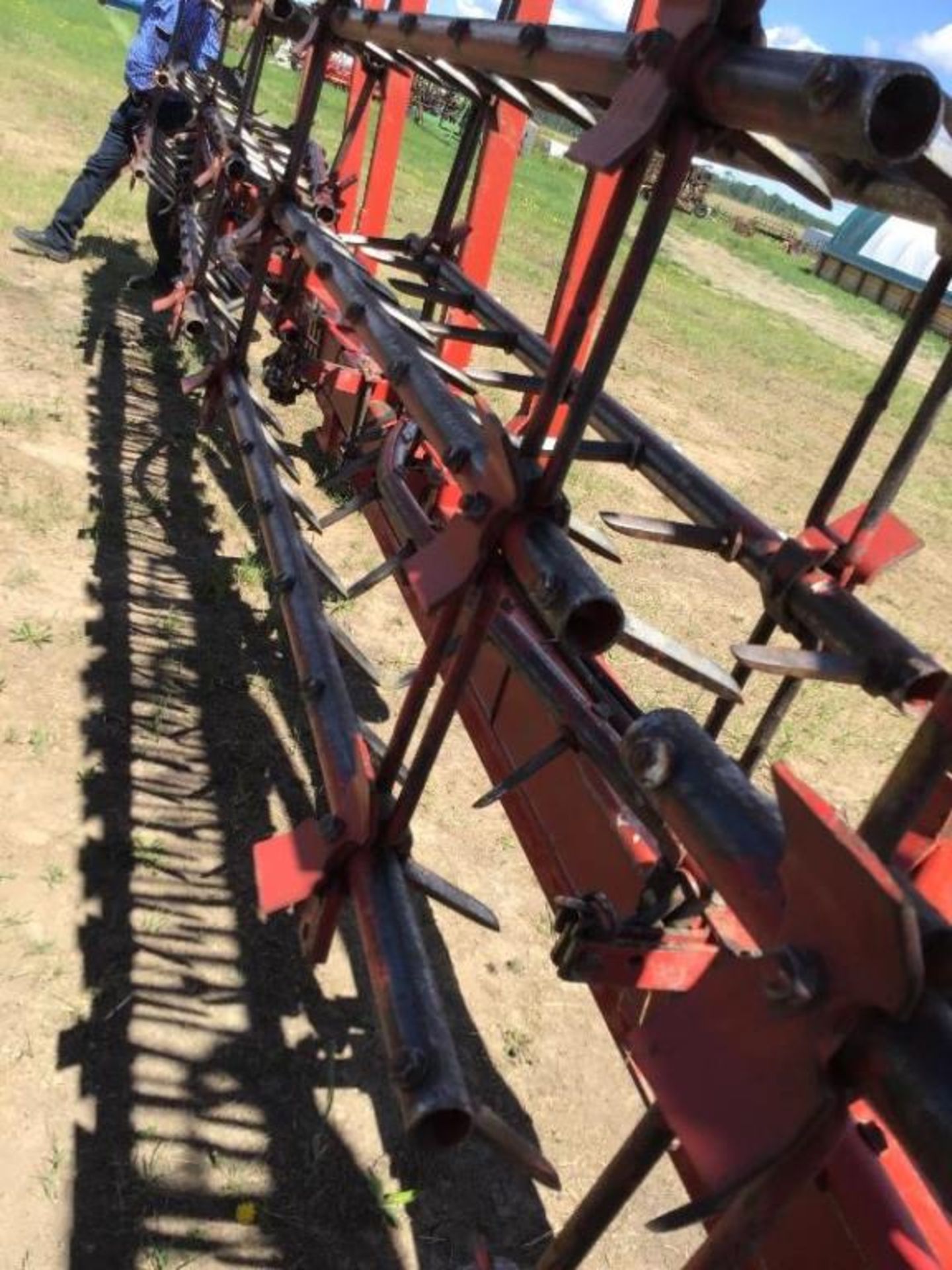 60Ft McFarlane WDL-2000 Harrows 5in-5.5in Tines - Image 5 of 9