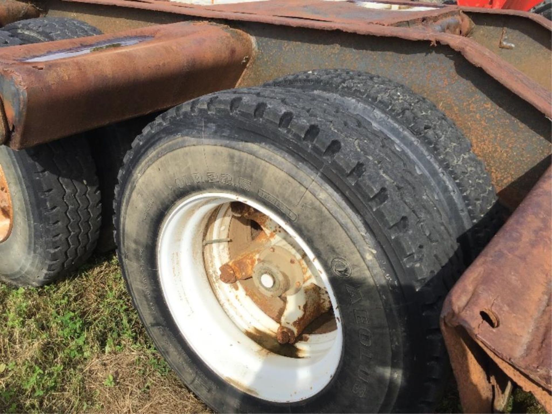 1976 Willock Low Boy Trailer VIN AT406 42Ft Long, 9Ft Wide - Image 5 of 7