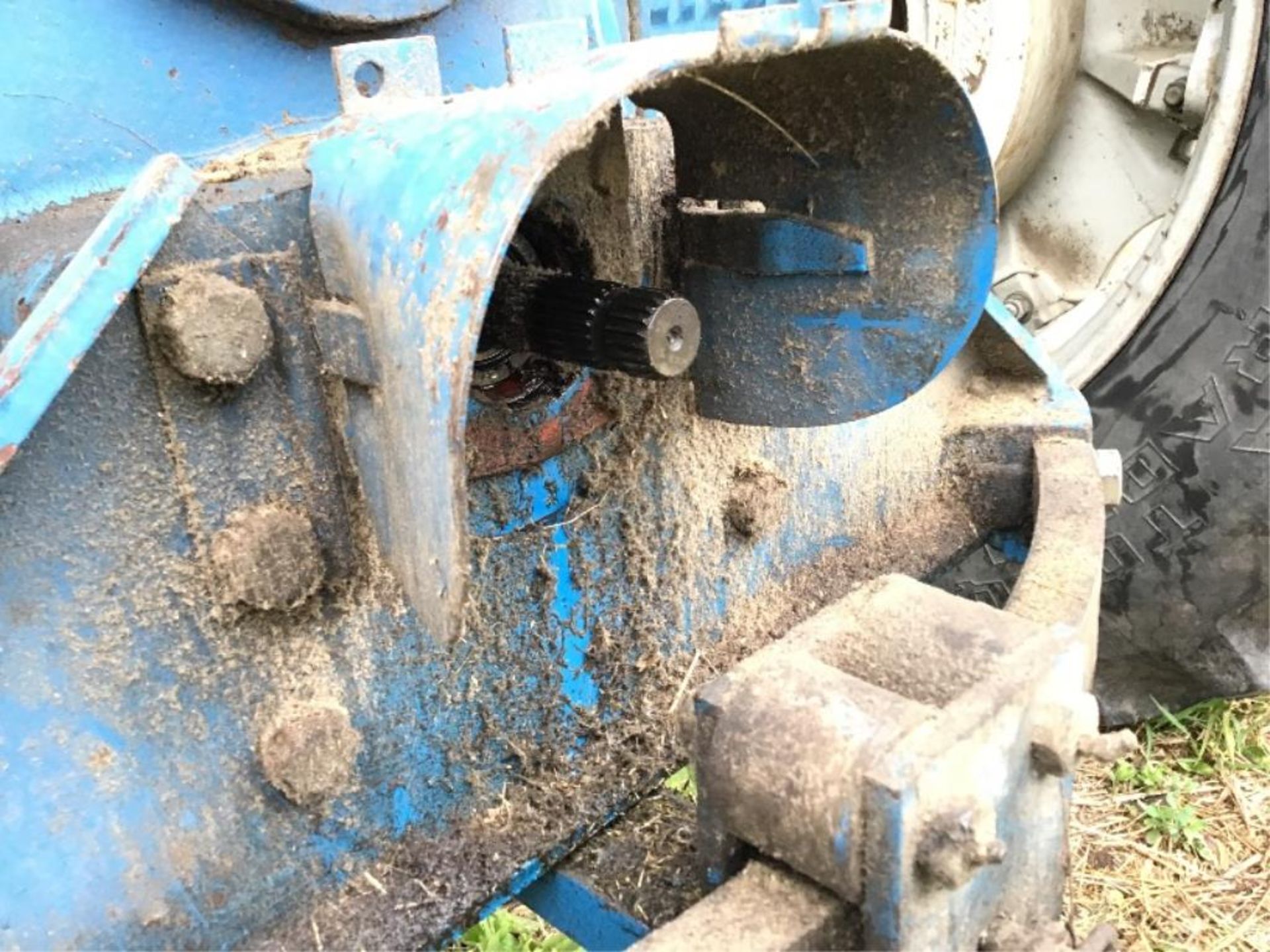 1983 Ford TW-35 MFWD Tractor Rear Wheel Weights, 190hp, 20.8R38 rr, 14.9-28fr, 3 hyd, 1000PTO, 5011h - Image 7 of 16