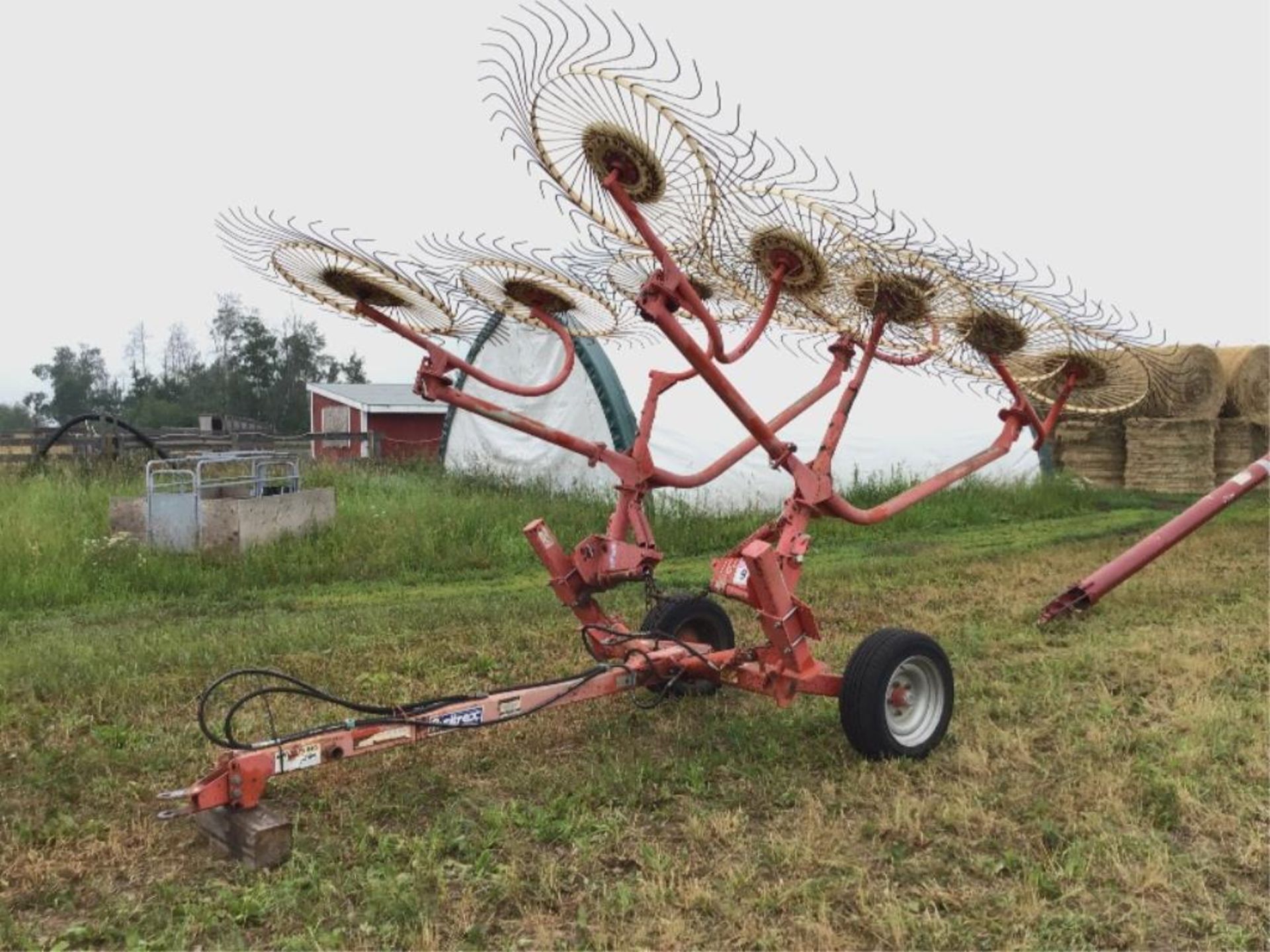 10-Wheel Sitrix Hay Rake - Image 3 of 3