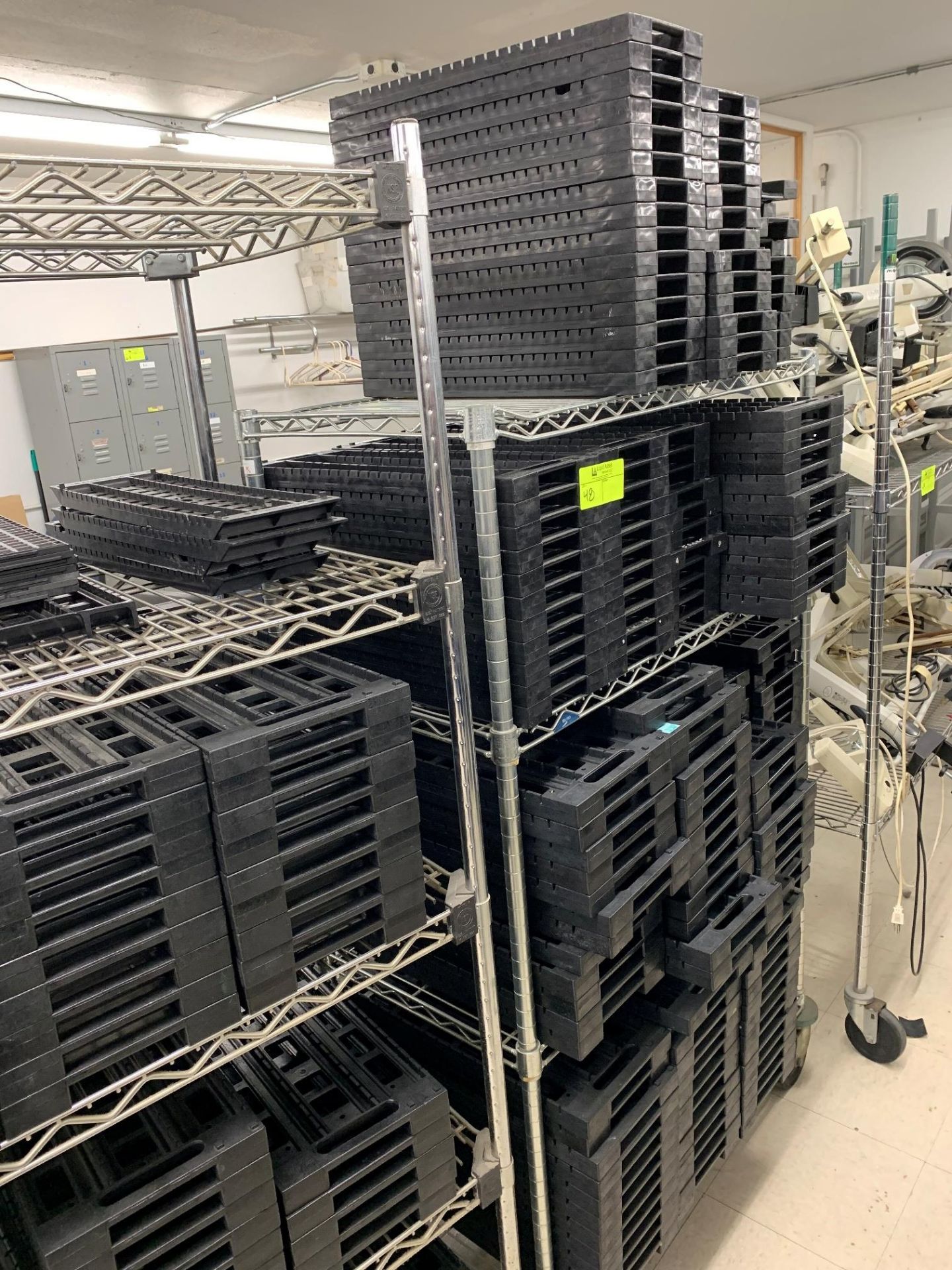 Racks w/ board trays (700+) - Image 2 of 2