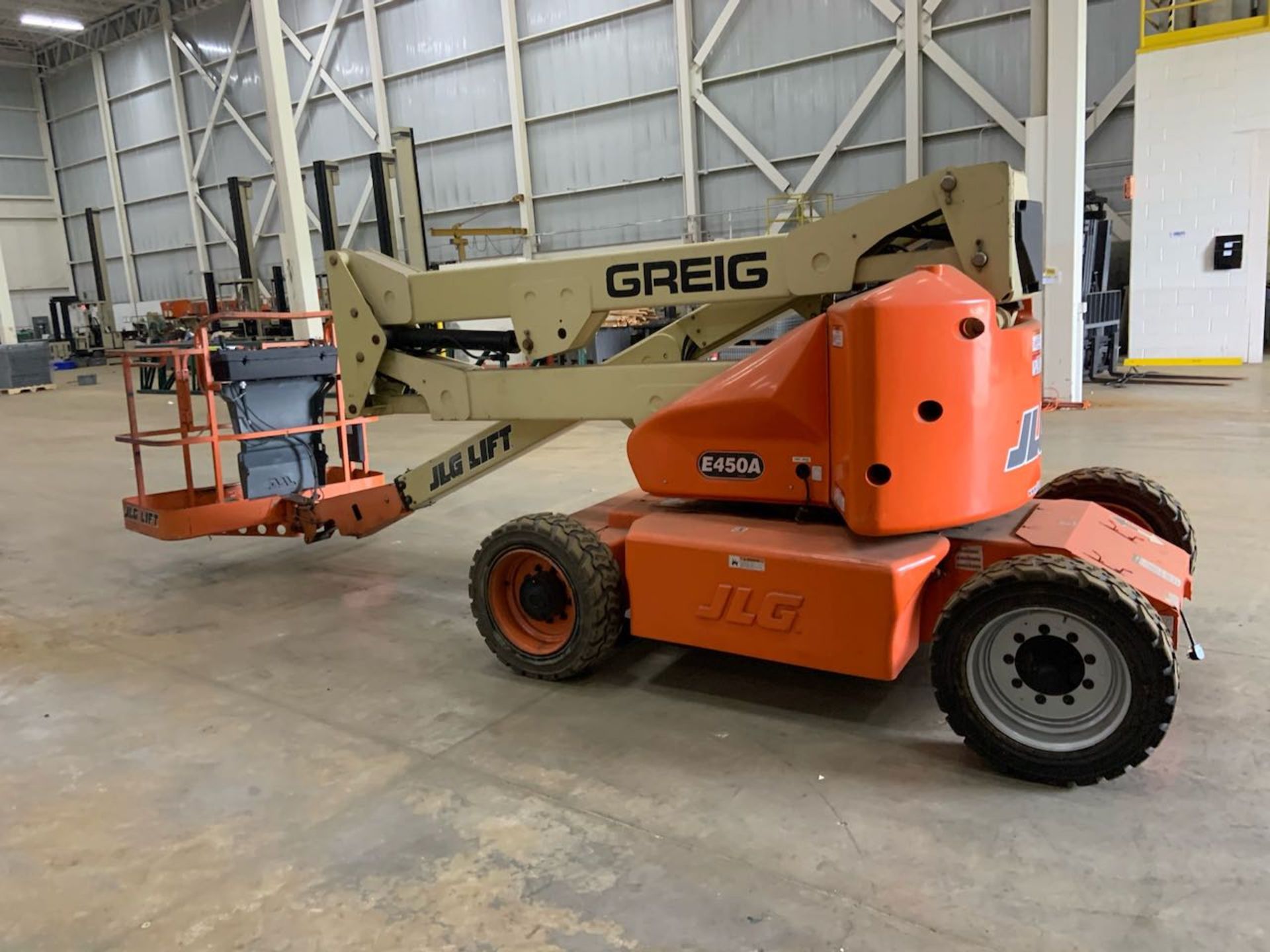 JLG E450A boom Lift - Image 4 of 10