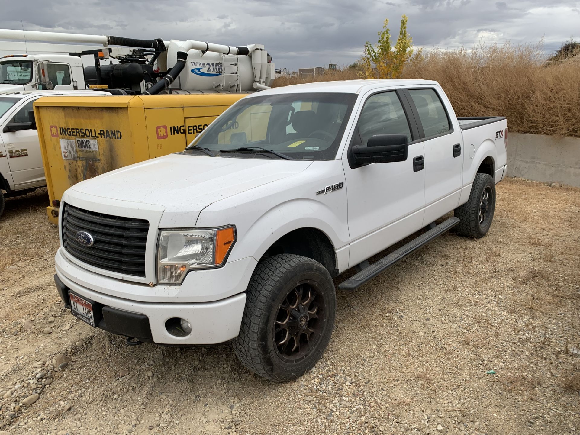 2014 Ford F-150 STX FX4 Pickup Truck, VIN: 1FTFW1EF3EKG57592