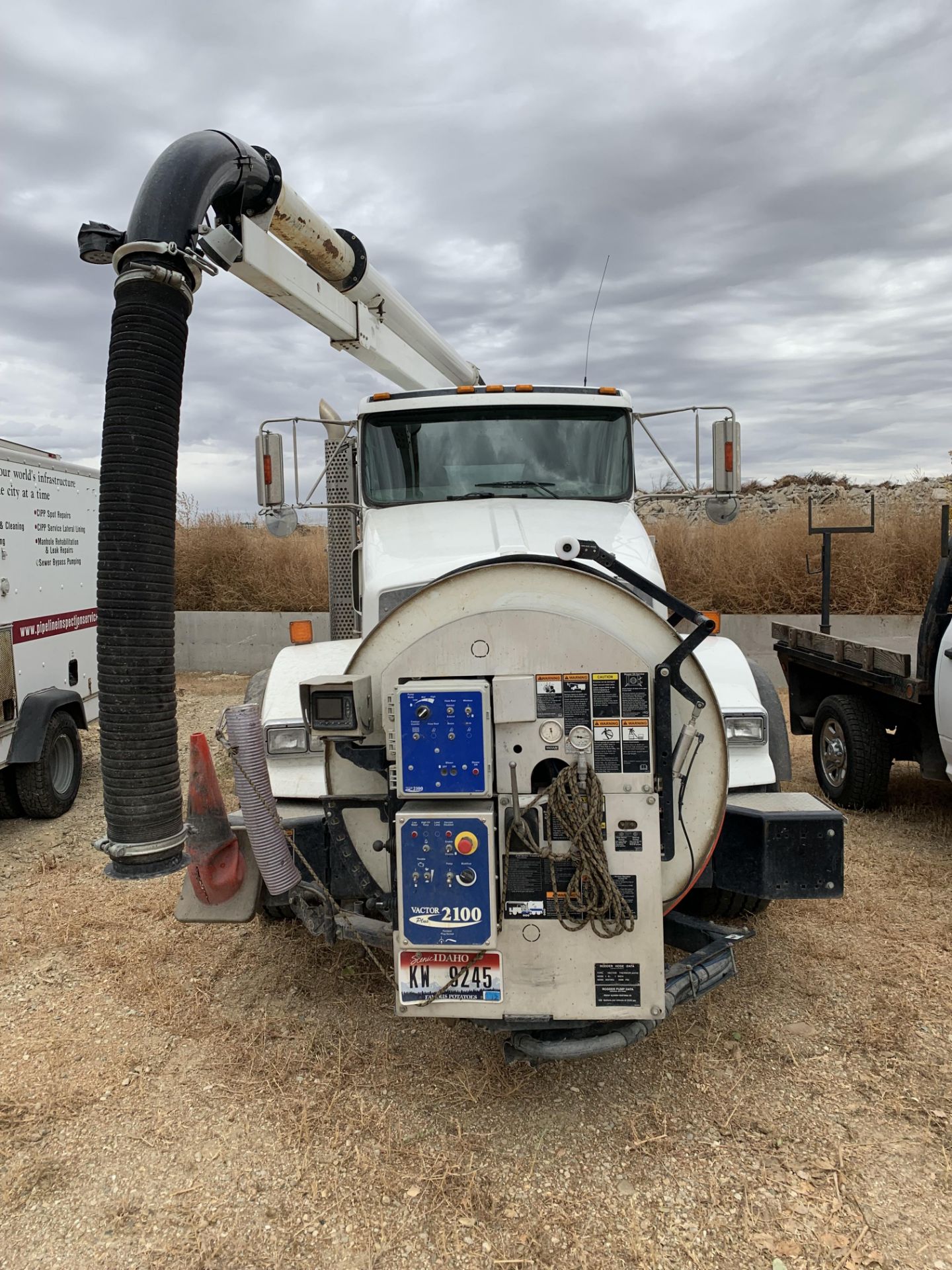 2015 Kenword T800 / Vactor 2100 - Image 6 of 10