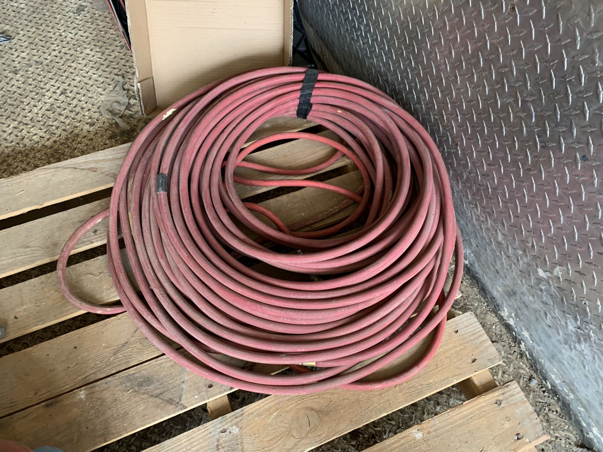 Contents of trailerÉ Pallet jack (5,500 lbs), hoses, reels, risers, fans, motors, bins, tripod winch - Image 7 of 18