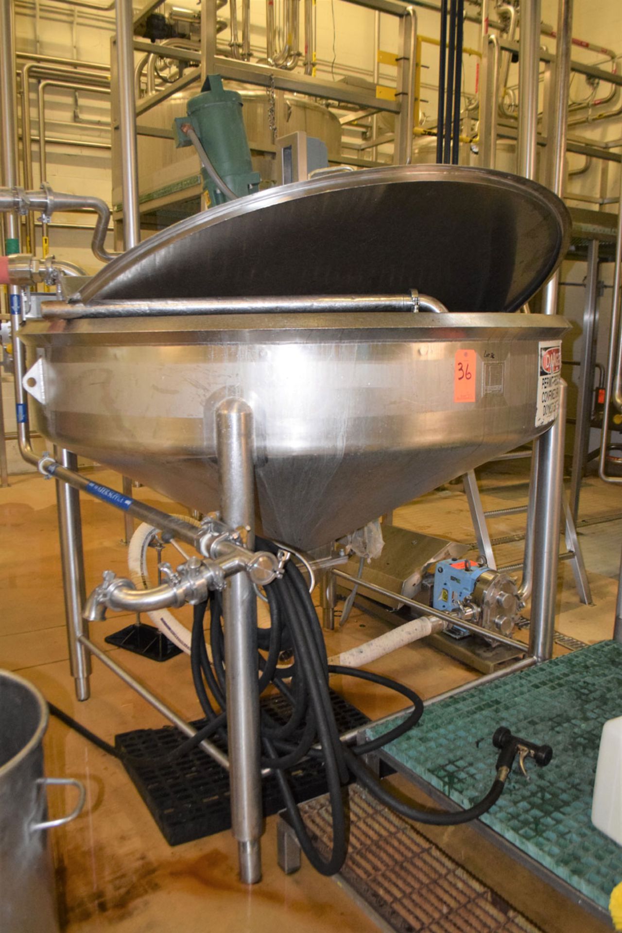 Feldmeier Approx. 250 Gallon Stainless Steel Mixing Kettle with Deep Cone Bottom, (Approx) 72 in