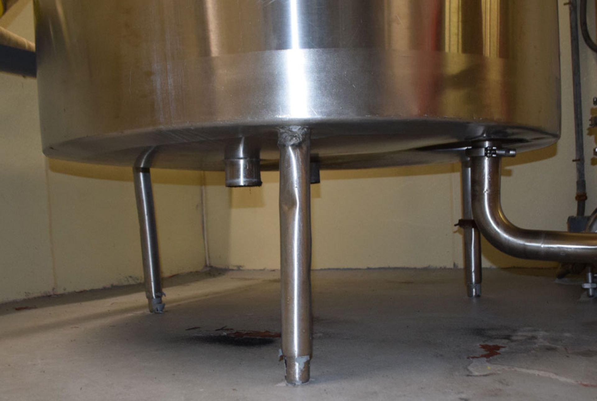 Approx. 300 Gallon Stainless Steel Single Shell, Open Top, Slant Bottom Tank with Cover (Approx) - Image 3 of 6