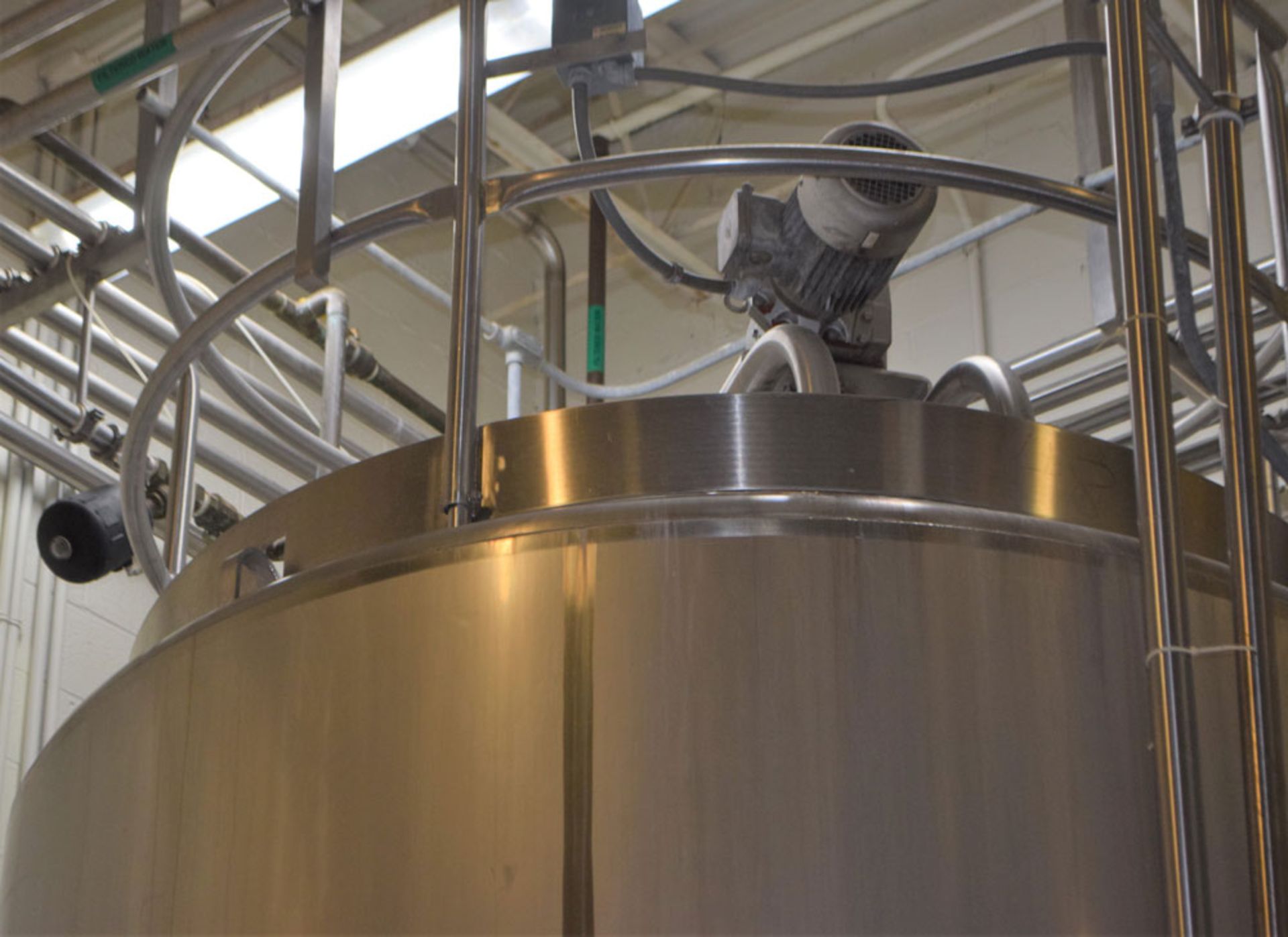 2,500 Gallon Capacity, Feldmeier E74802 Stainless Steel, Vertical, Jacketed Mixing Tank, Closed Top, - Image 6 of 10