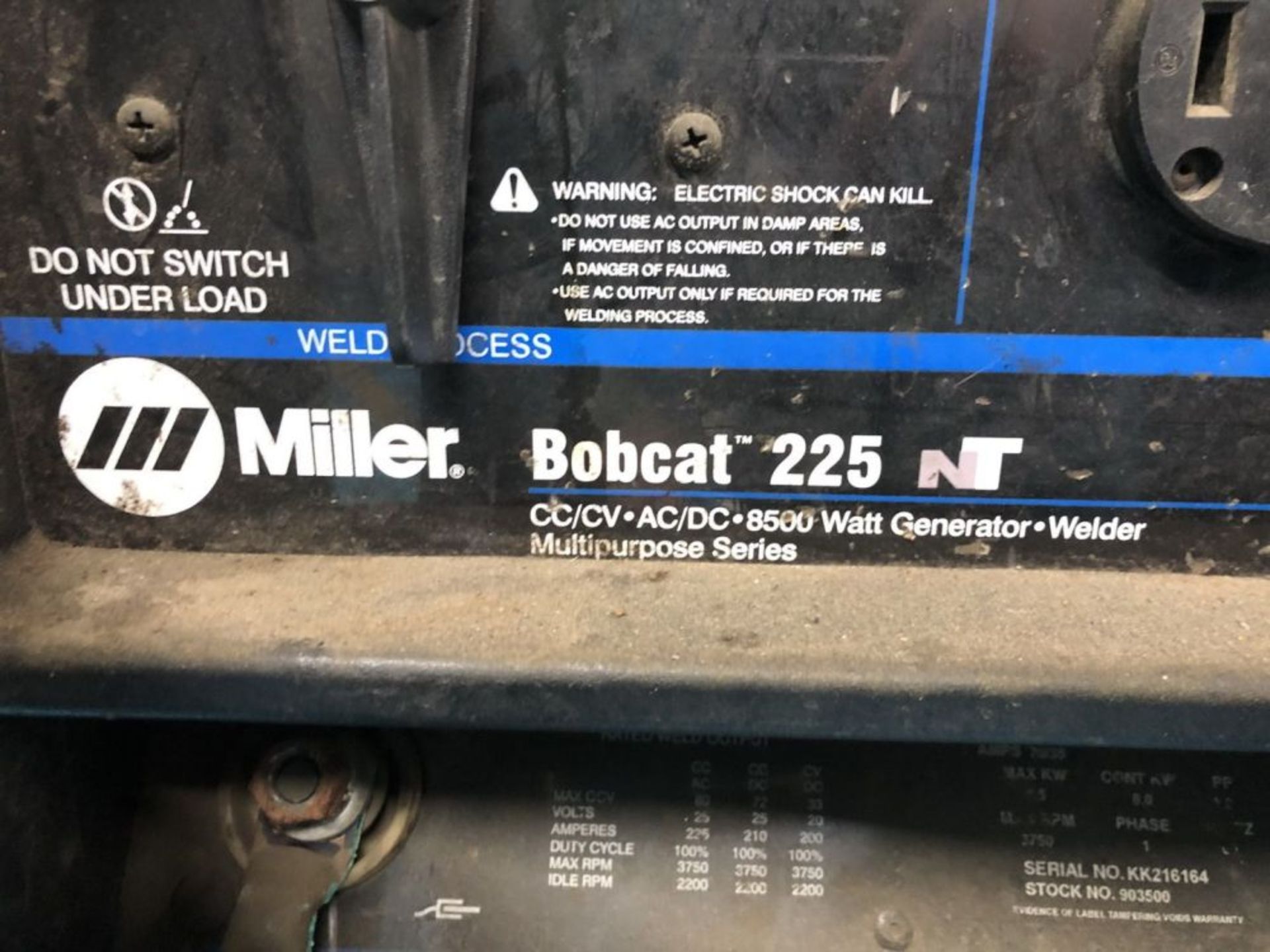MillerBobcat 225CC/CV AC/DC 8500 Watt Gas Generator Welder, 416.3 Hours, Power Output 120/240V, 70/ - Image 6 of 12