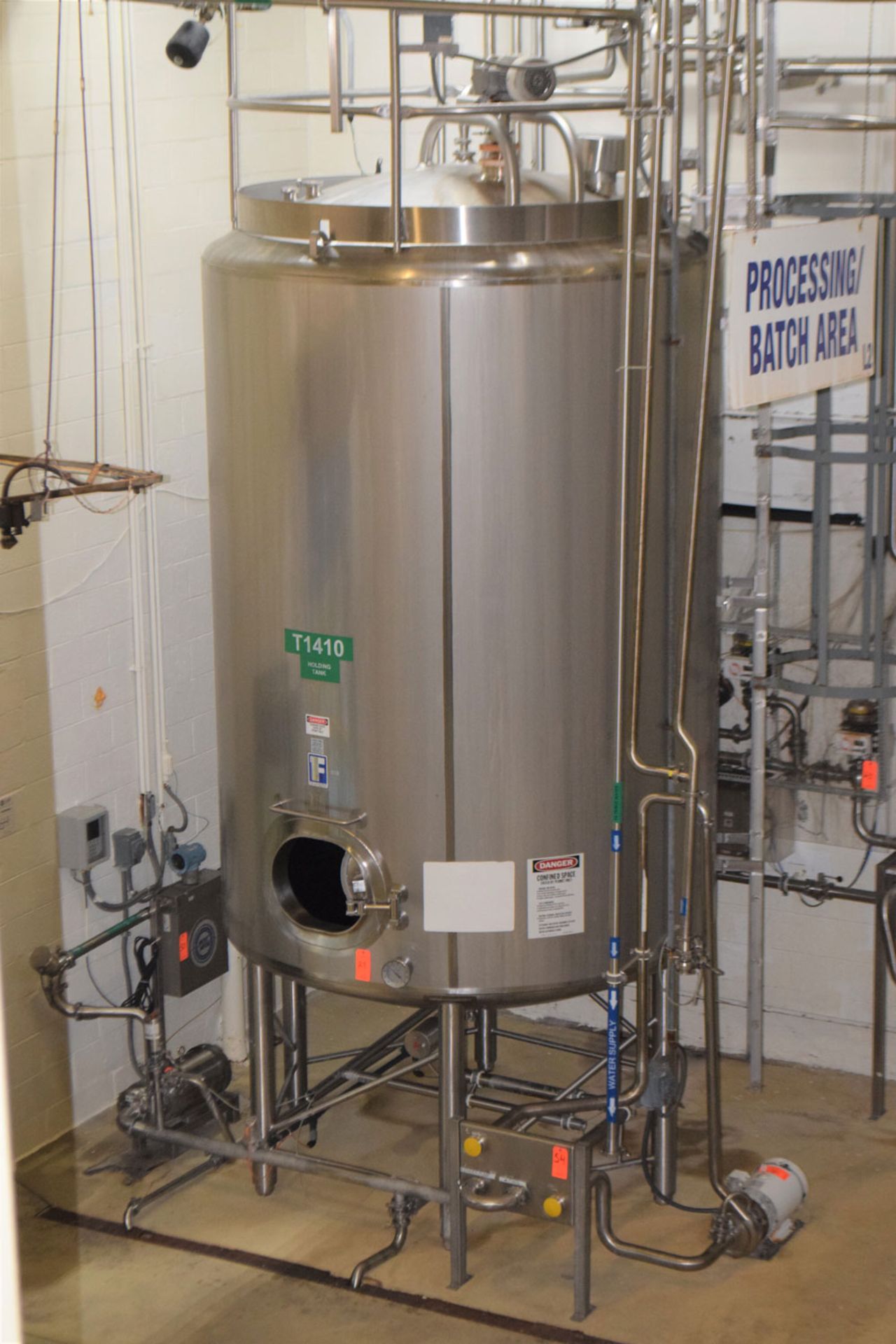 2,500 Gallon Capacity, Feldmeier E74802 Stainless Steel, Vertical, Jacketed Mixing Tank, Closed Top,