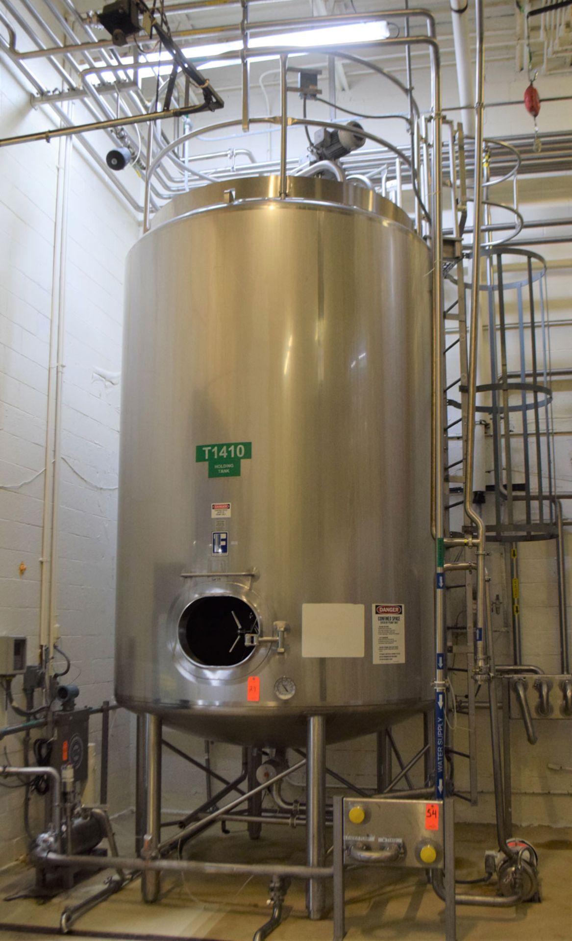 2,500 Gallon Capacity, Feldmeier E74802 Stainless Steel, Vertical, Jacketed Mixing Tank, Closed Top, - Image 2 of 10