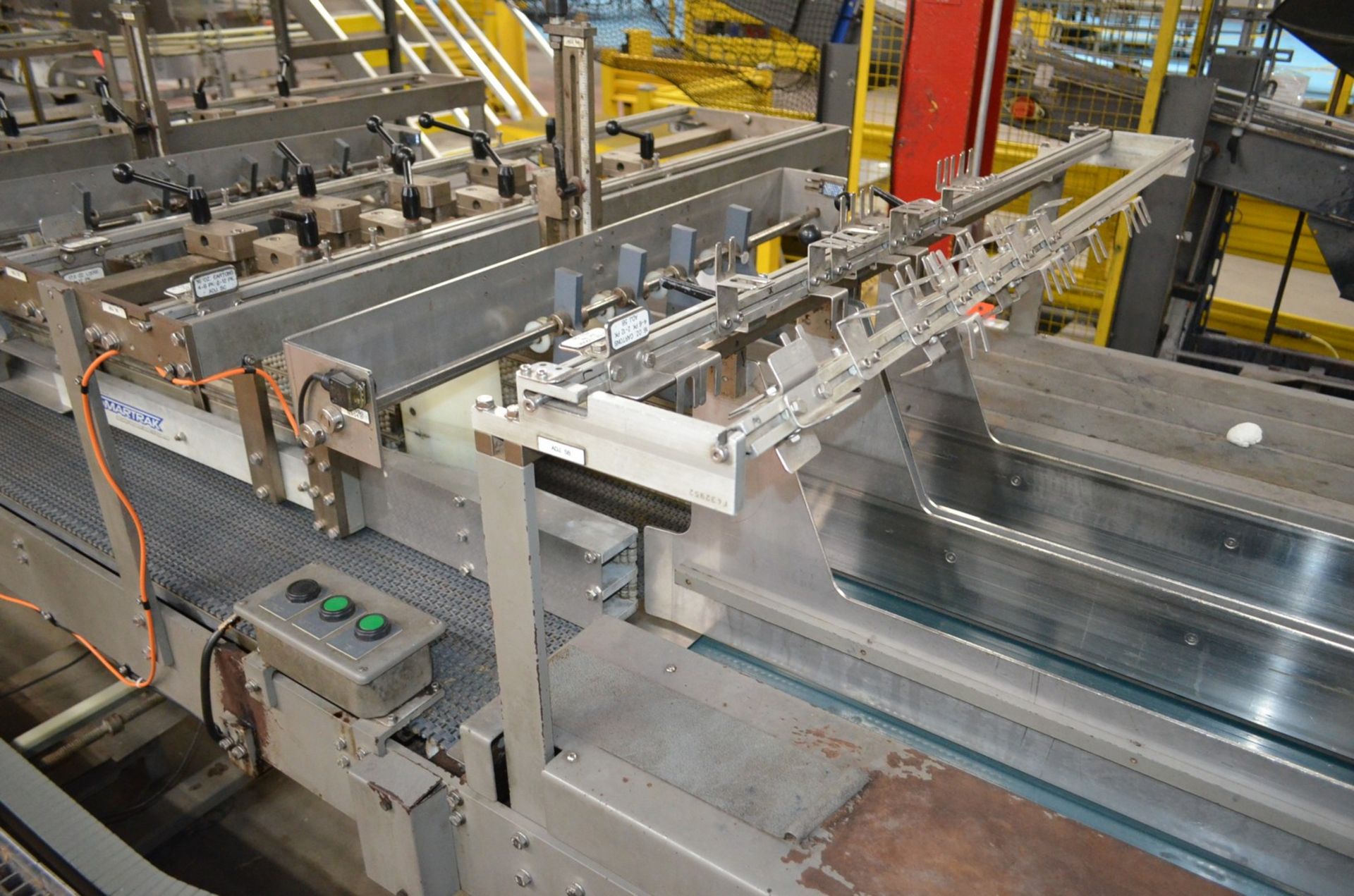 Douglas Contour Complete Stainless Steel, Inline, Tray Packer with Infeed Laner Conveyor, Gull - Image 8 of 11