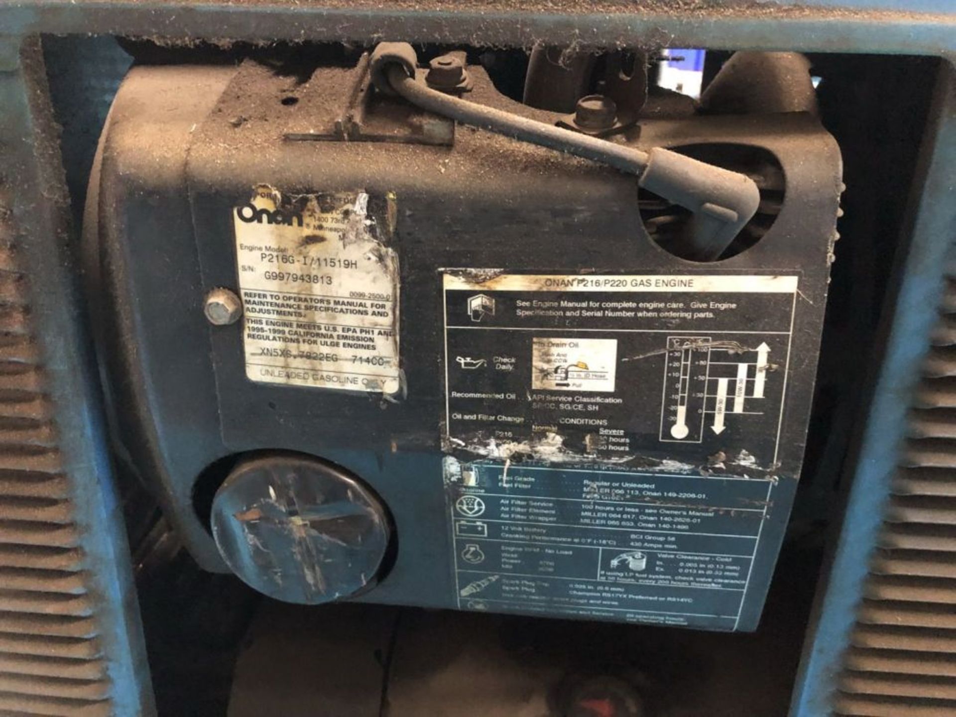 MillerBobcat 225CC/CV AC/DC 8500 Watt Gas Generator Welder, 416.3 Hours, Power Output 120/240V, 70/ - Image 11 of 12