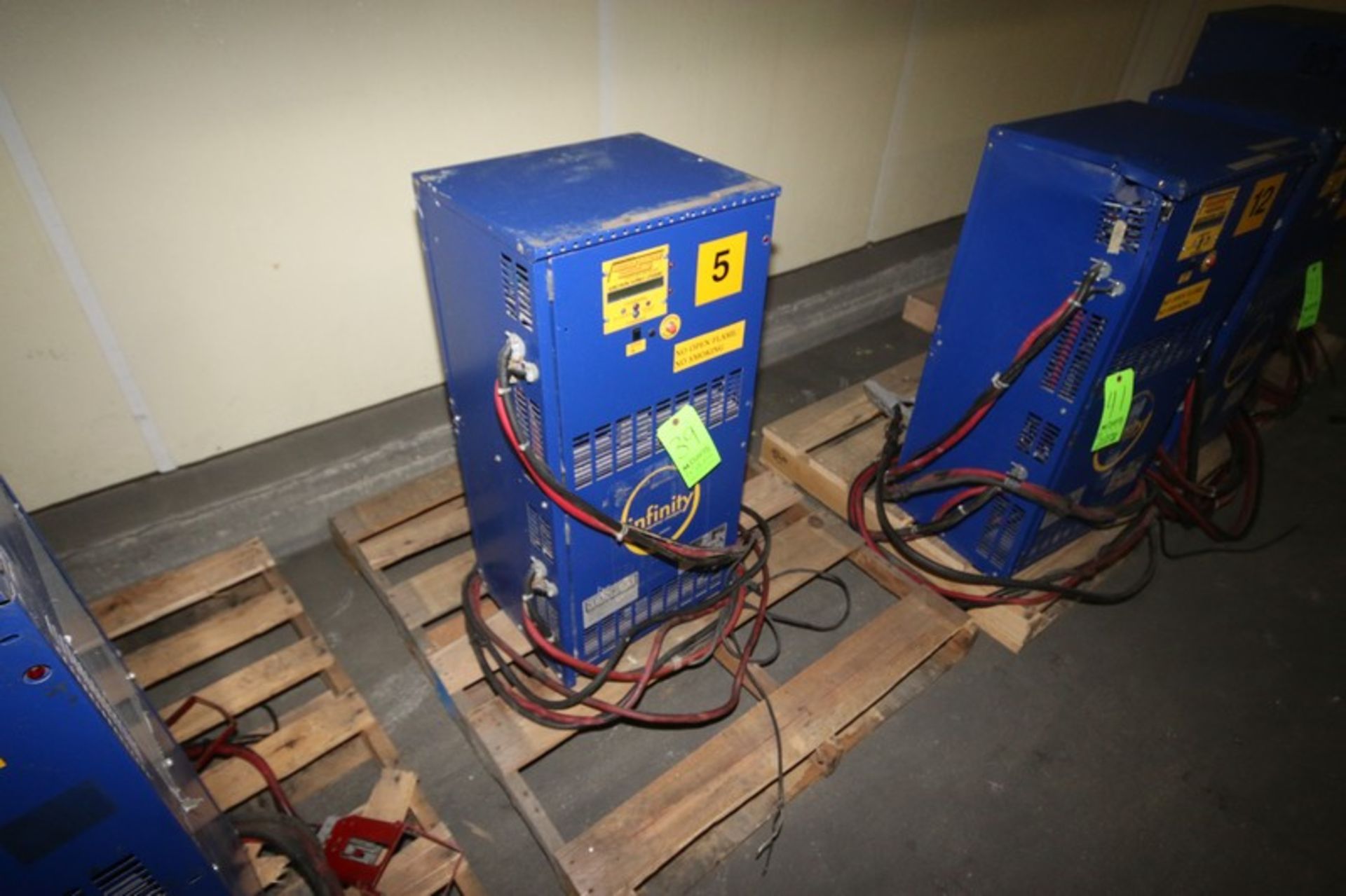 Infinity High Frequency Forklift Battery Charger, M/N FC18/13, S/N 2013010707, 480 Volts, 3 Phase, - Image 2 of 6