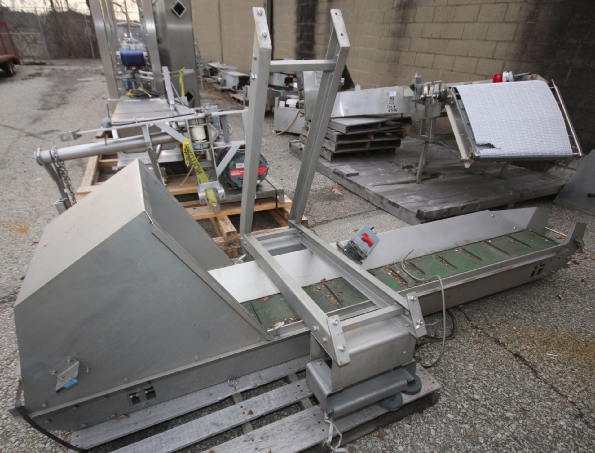 10 ft L S/S Power Inclined Conveyor with