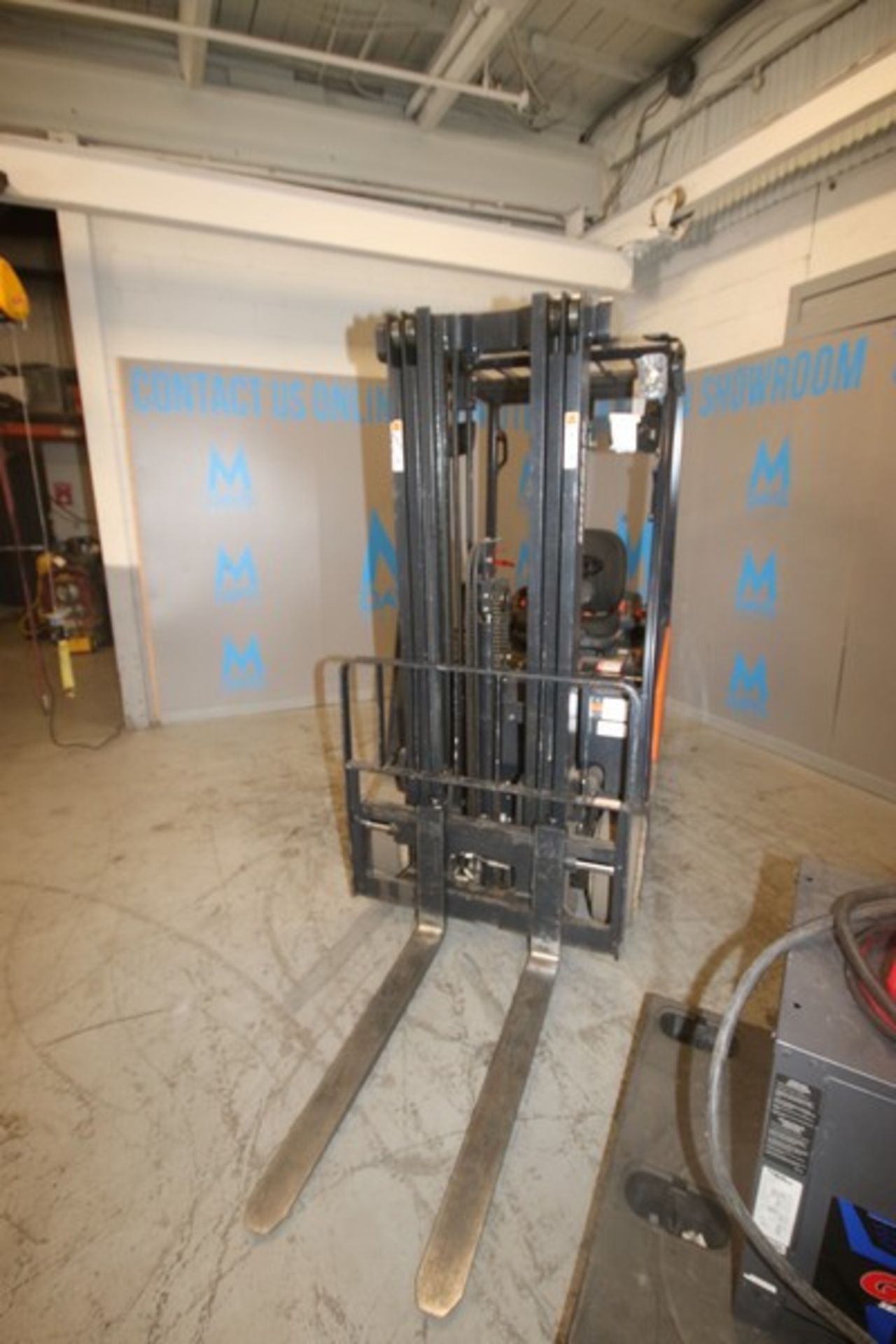 Doosan 3,650 lb. Sit-Down Electric Forklift, M/N B2DT-7, S/N FBA11-2400-00667, with 36 Volt Battery, - Image 2 of 8