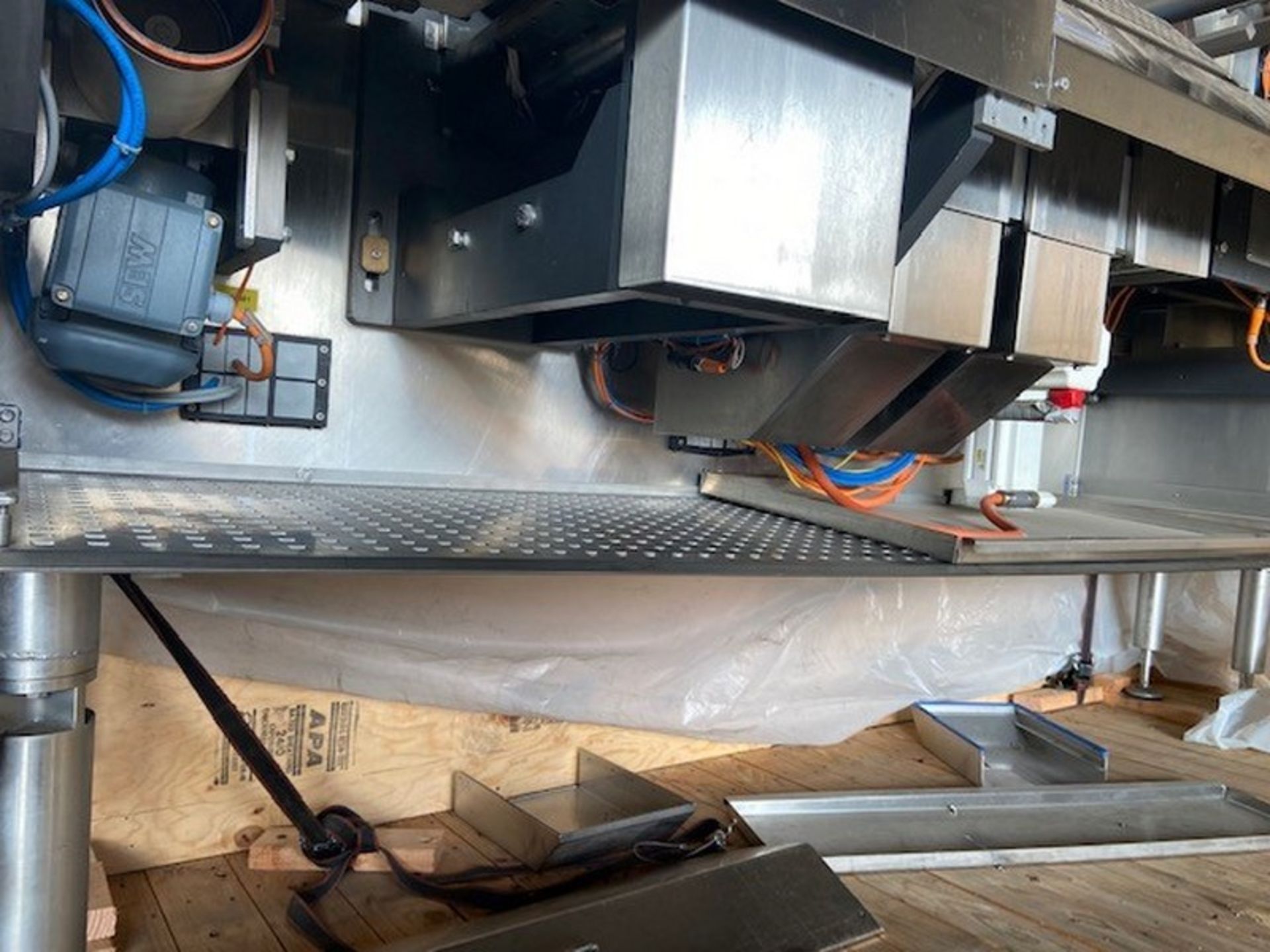 2019 CT Pack Single Lane Flow Wrapper with Additional Infeed Conveyor (Approx. $350,000), Model - Image 9 of 19