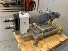 APV 5 hp Positive Displacement Pumps, Size: R4HD,