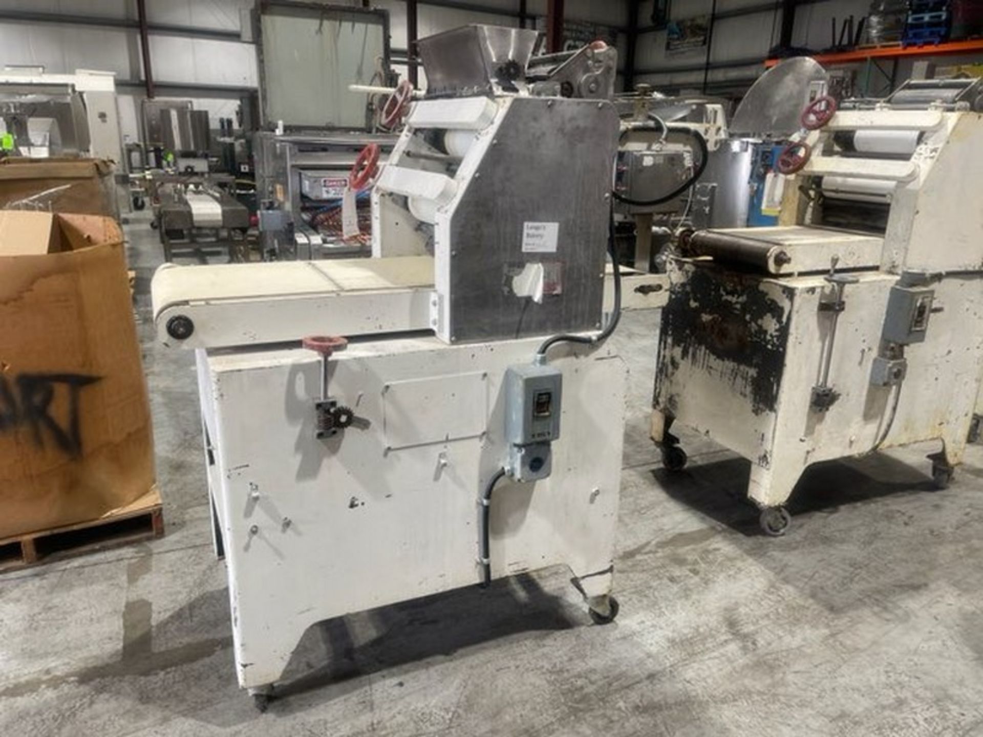 Lane 18" W Sheeter,M/N P-3MILDR-PANNER, S/N P-3-3116, with (5) Rollers, Flour Duster & Controls (