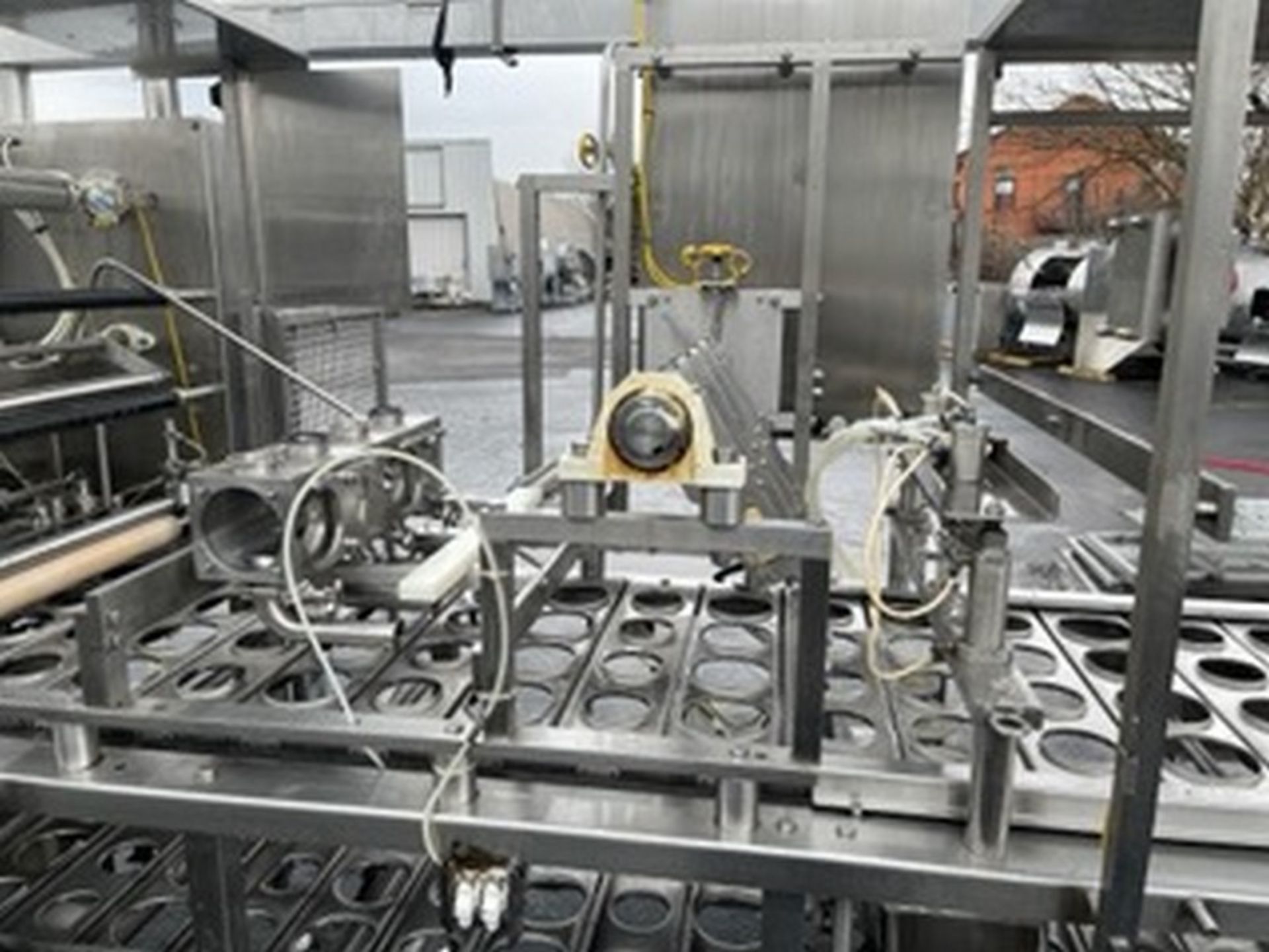 Osgood 4-Lane In-Line S/S Cup Filler,M/N 4800-E, S/N 351-840, Set Up with 3-5/8" W On-Board Change - Image 6 of 18