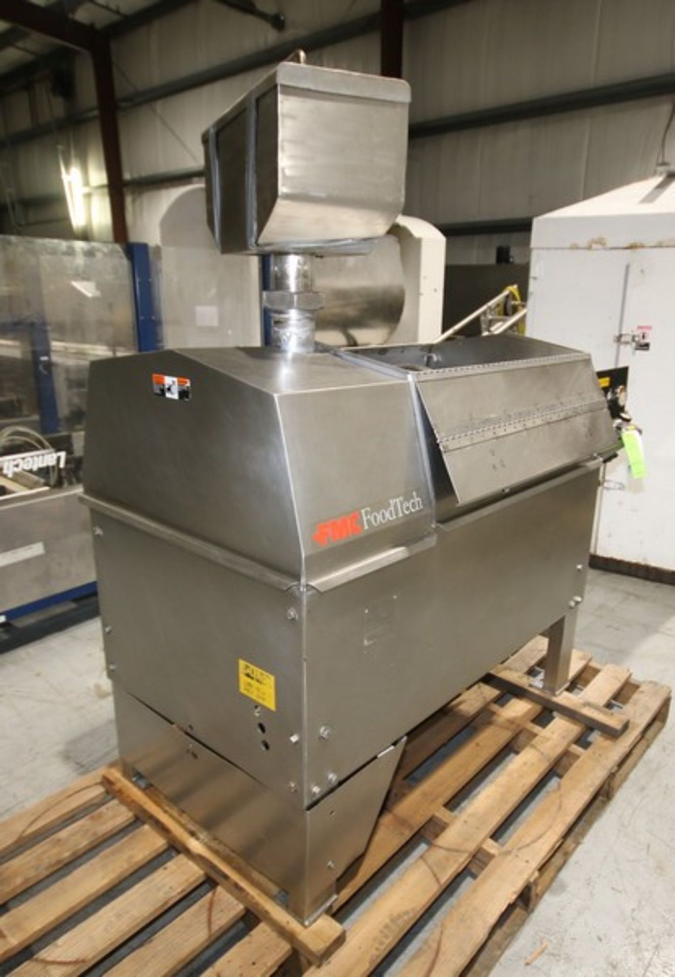 FMC Food Tech Horizontal S/S Screw Finisher,SN 81 - 111, 17" W x 34" L, with 15 hp / 1760 Drive - Image 8 of 10