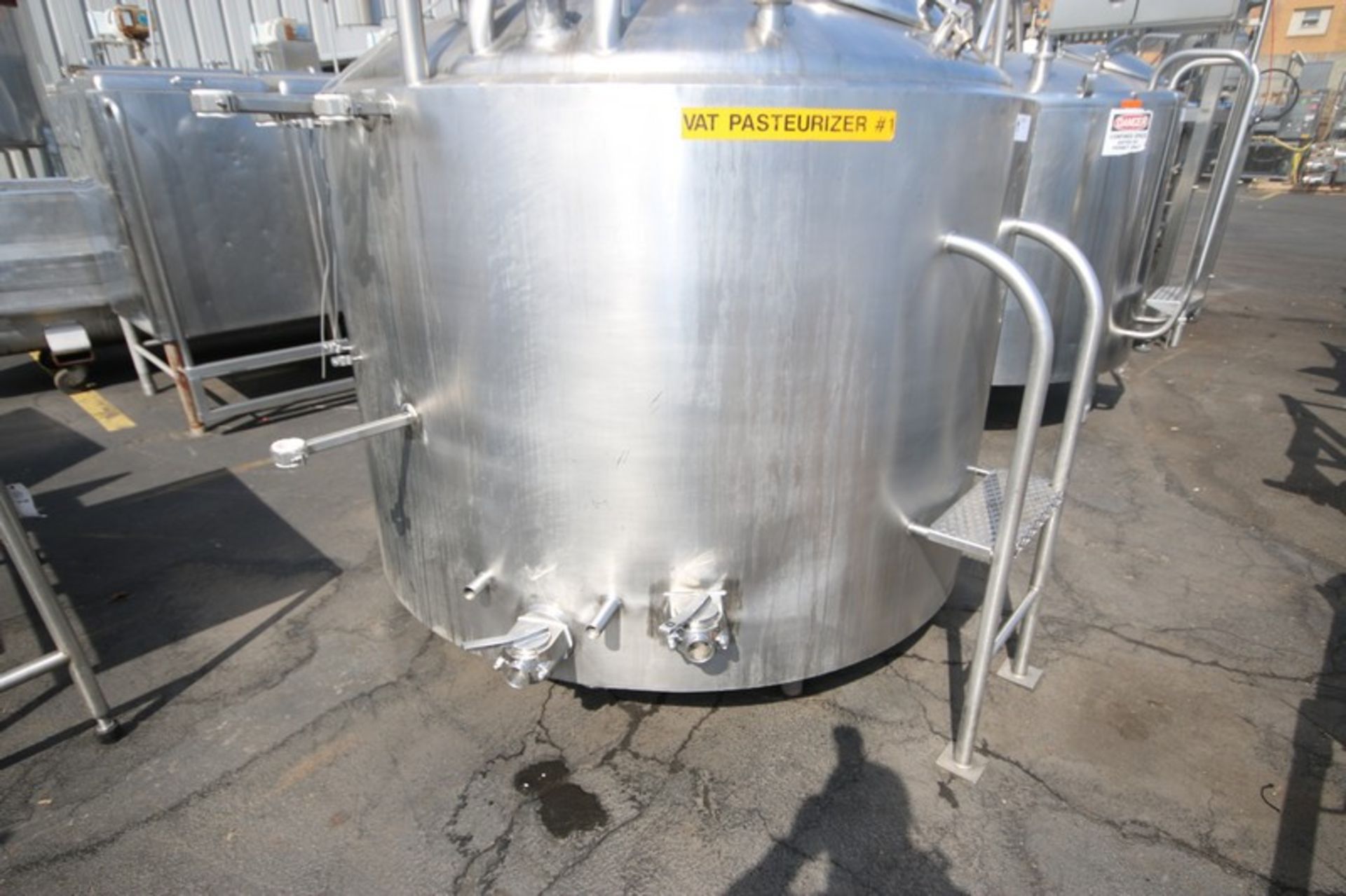 DCI 600 Gal. Dome Jacketed Processor, Dome Top/Slope Bottom, Tank Dims.: Aprox. 69" Dia. x 48" H, - Image 4 of 13