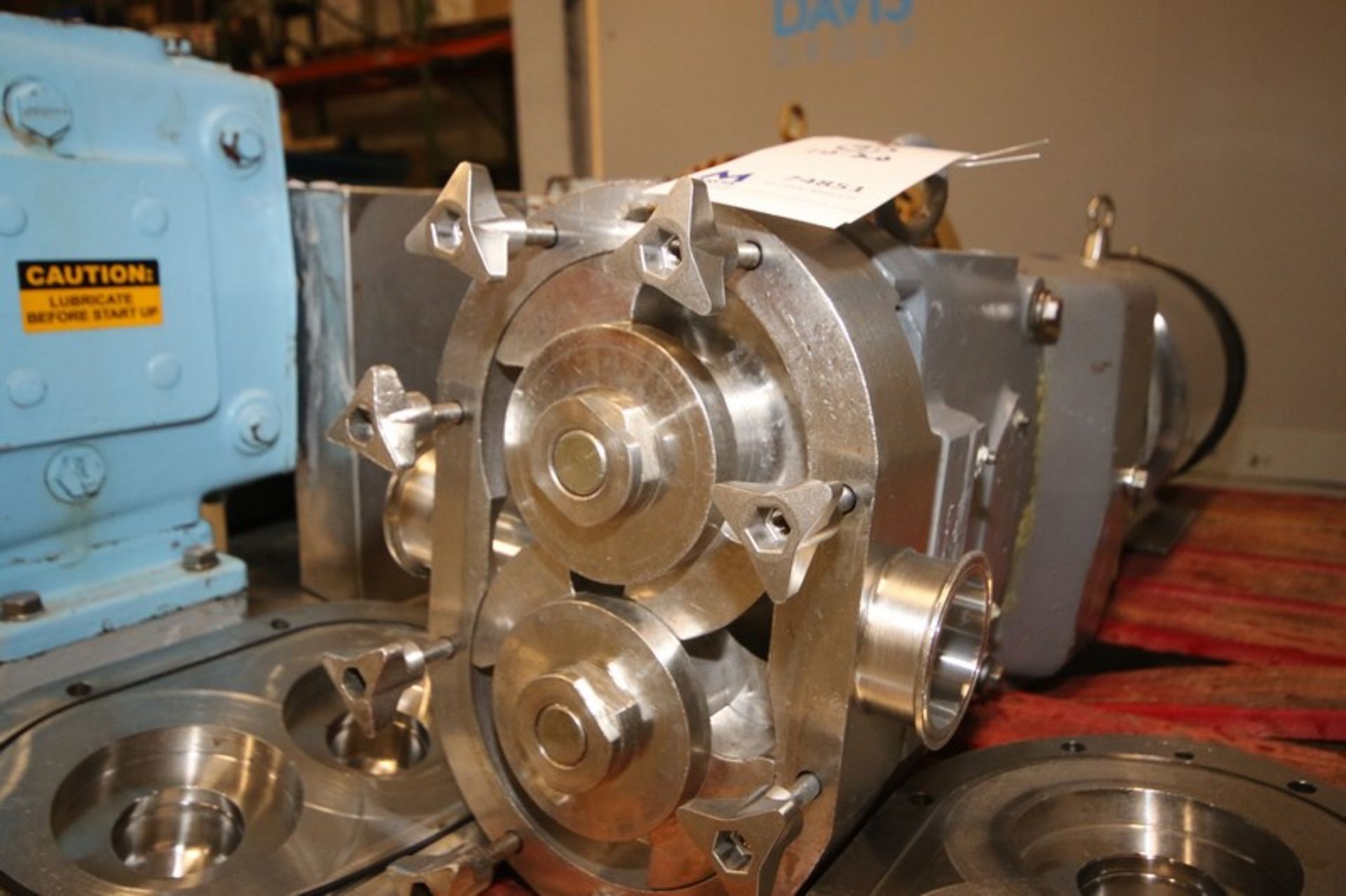 WCB 5 hp Positive Displacement Pump,with Gator 1175/860 RPM S/S Clad Motor, 208-230/460 Volts, 3 - Image 2 of 8