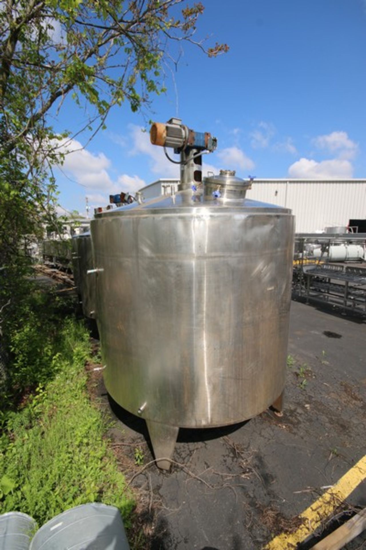 Aprox. 2,000 Gal. Dome Top Cone Bottom Jacketed S/S Mix Tank, with Dimple Interior, Top Mounted - Image 3 of 9