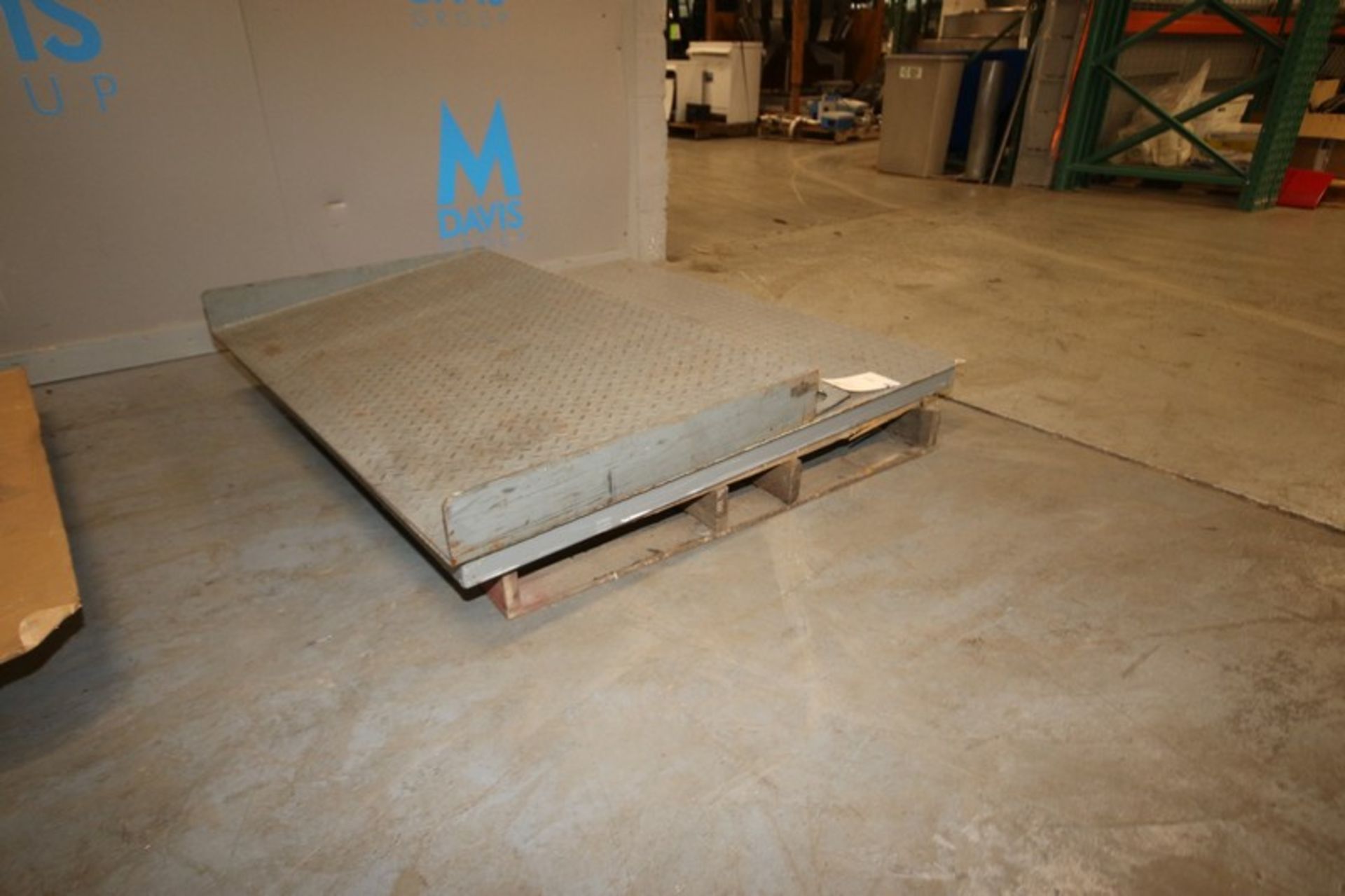 Scale Platform with Ramp,Platform Overall Dims.: Aprox. 48" L x 48" W (Note: Read-out not - Image 2 of 4