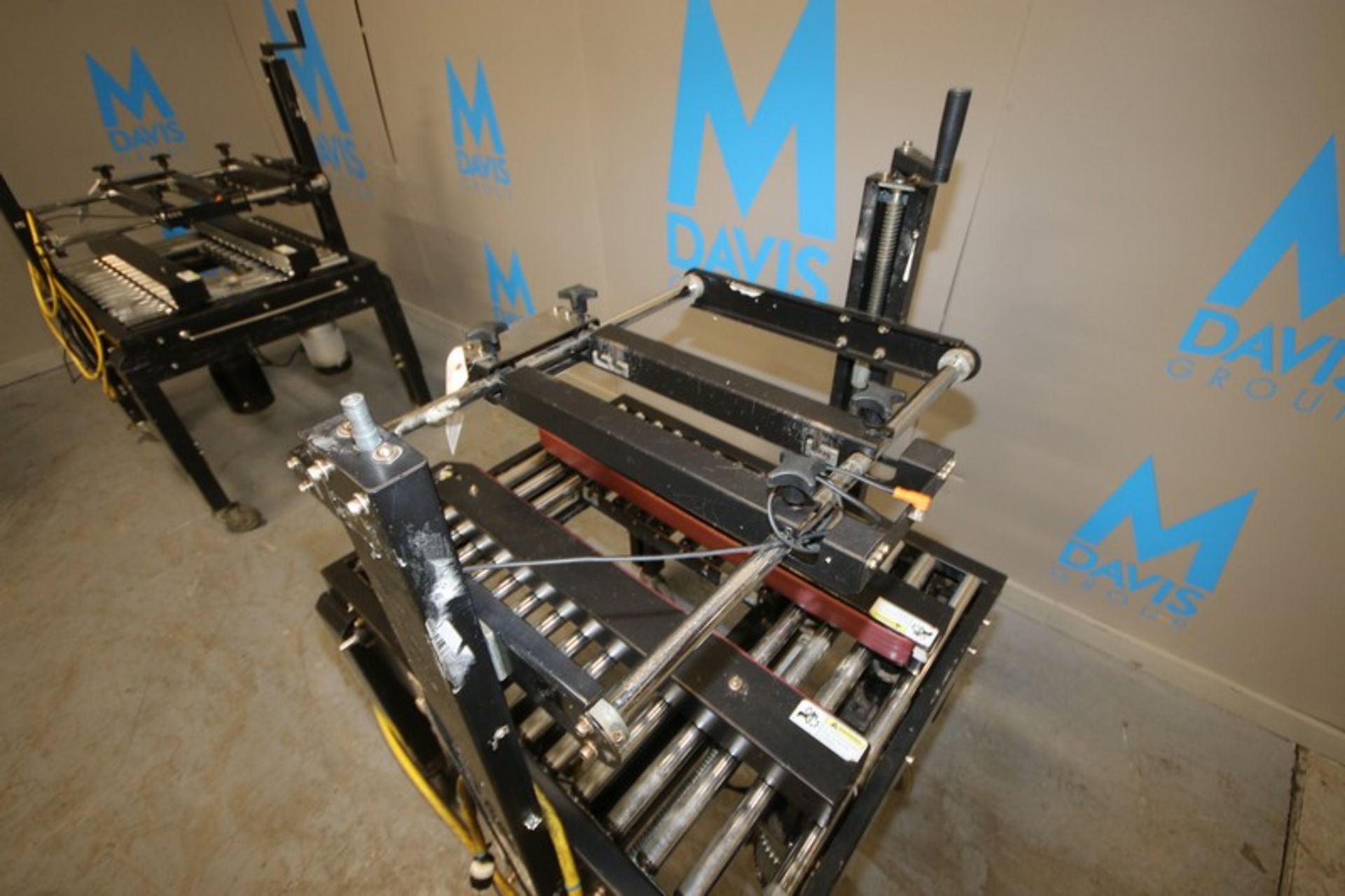 Internet Packaging ChampionAdjustable Top & Bottom Case Sealer (INV#80231)(Located @ the MDG Auction - Image 5 of 7