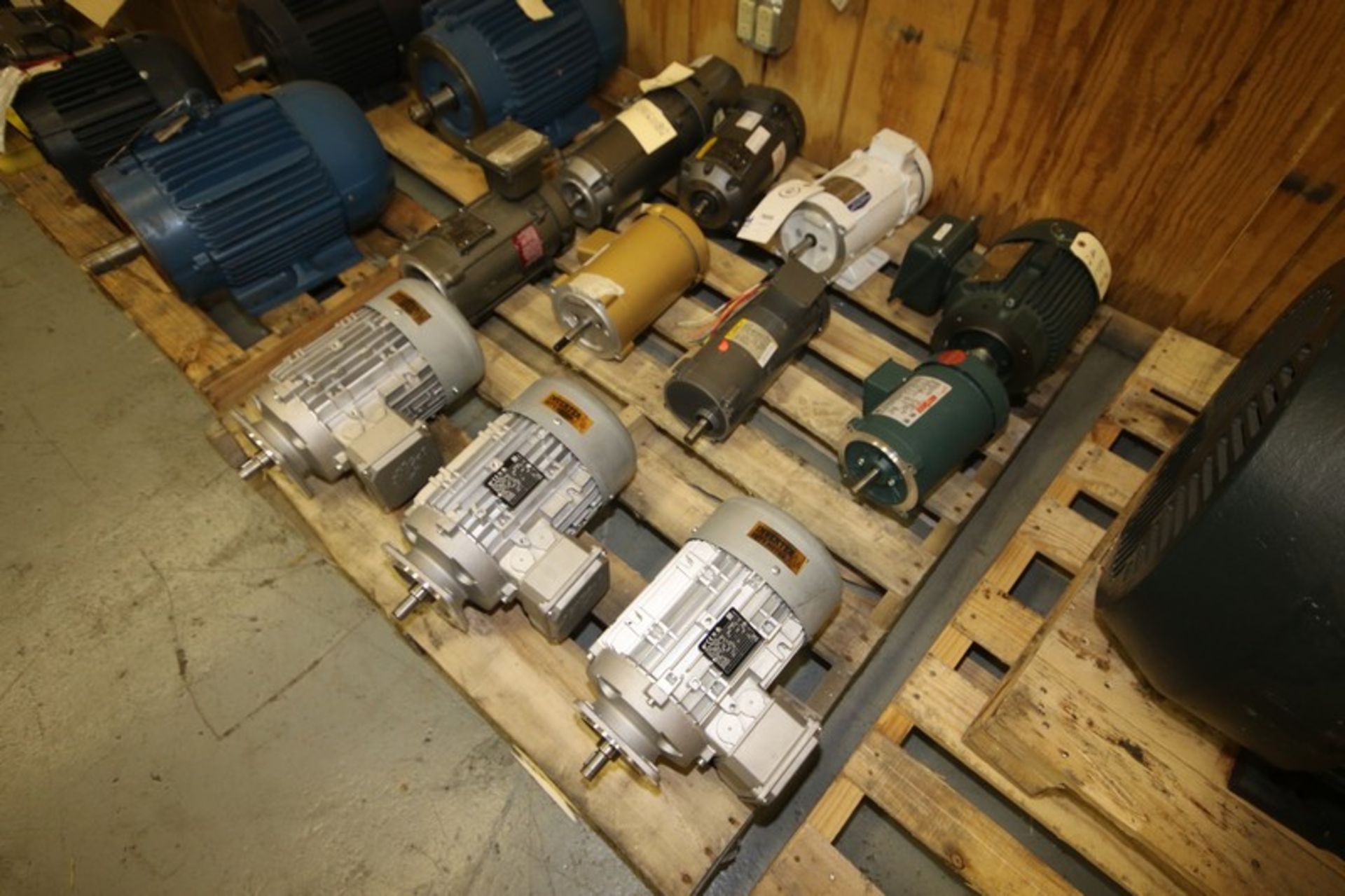 Pallet of (11) Most NEW Assorted SEW, Baldor, &Toshiba Motors, Fractional Up to 3 hp, Most 208-230/ - Image 2 of 3