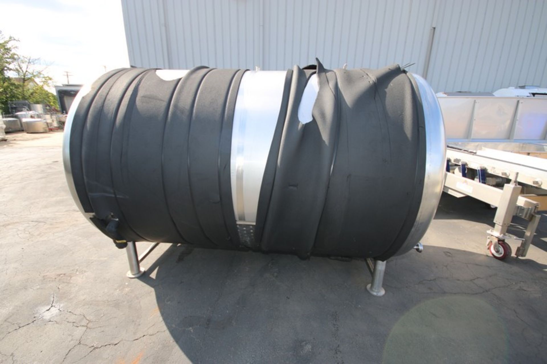 HDP Brewing System Aprox. 1,500 Gal. S/S JacketedTank, M/N CONDITIONING VESSEL 45 HL, S/N CV45 - Image 6 of 11