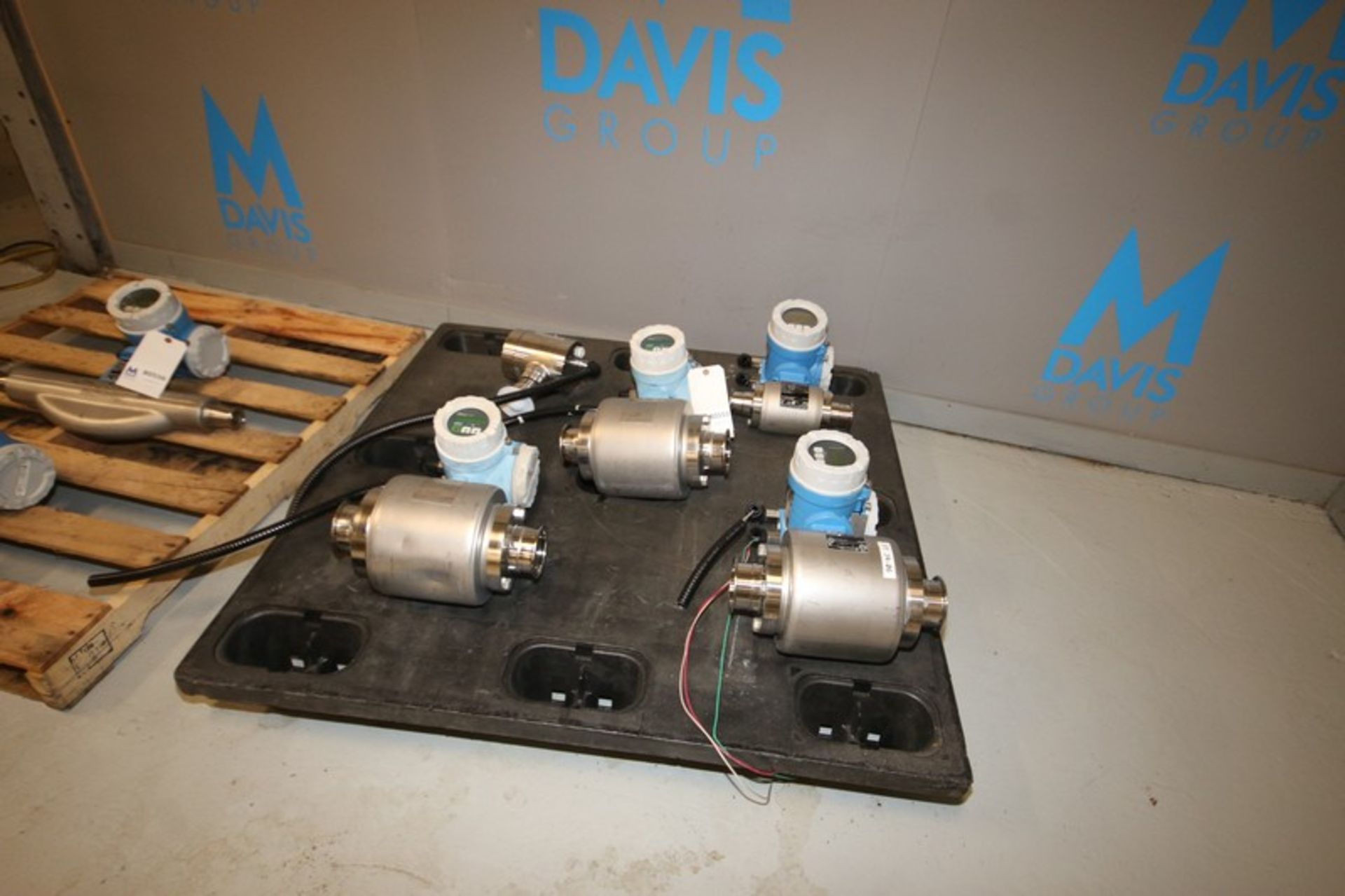 (4) Endress + Hauser S/S Flow Meter,(3) Aprox. 3" Clamp Type & (1) Aprox. 2" Clamp Type, with (1) - Image 9 of 9