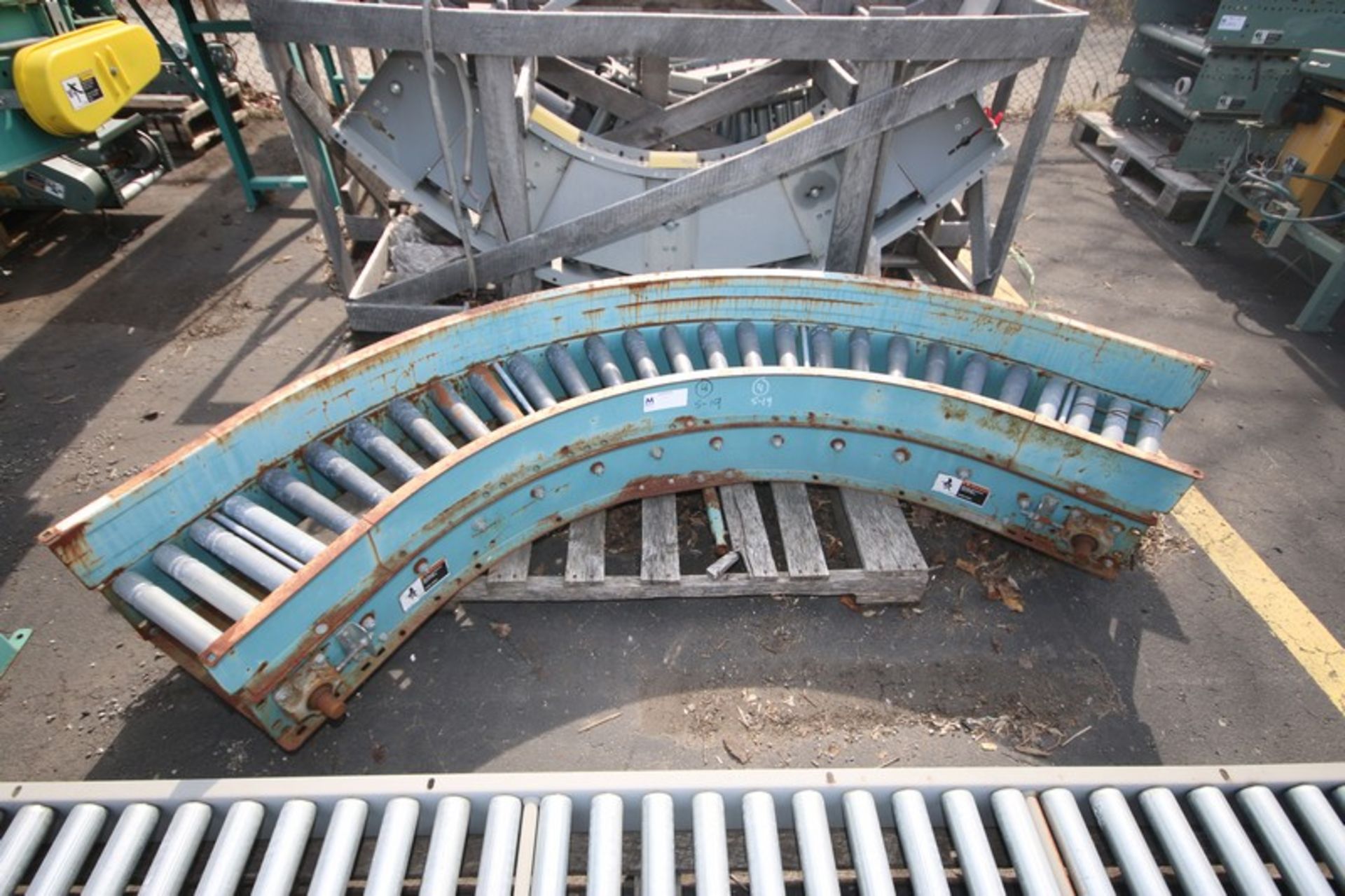 Assorted Roller Conveyor,Includes (4) Sections of Curve Roller Conveyor, with (3) Sections of - Image 6 of 7