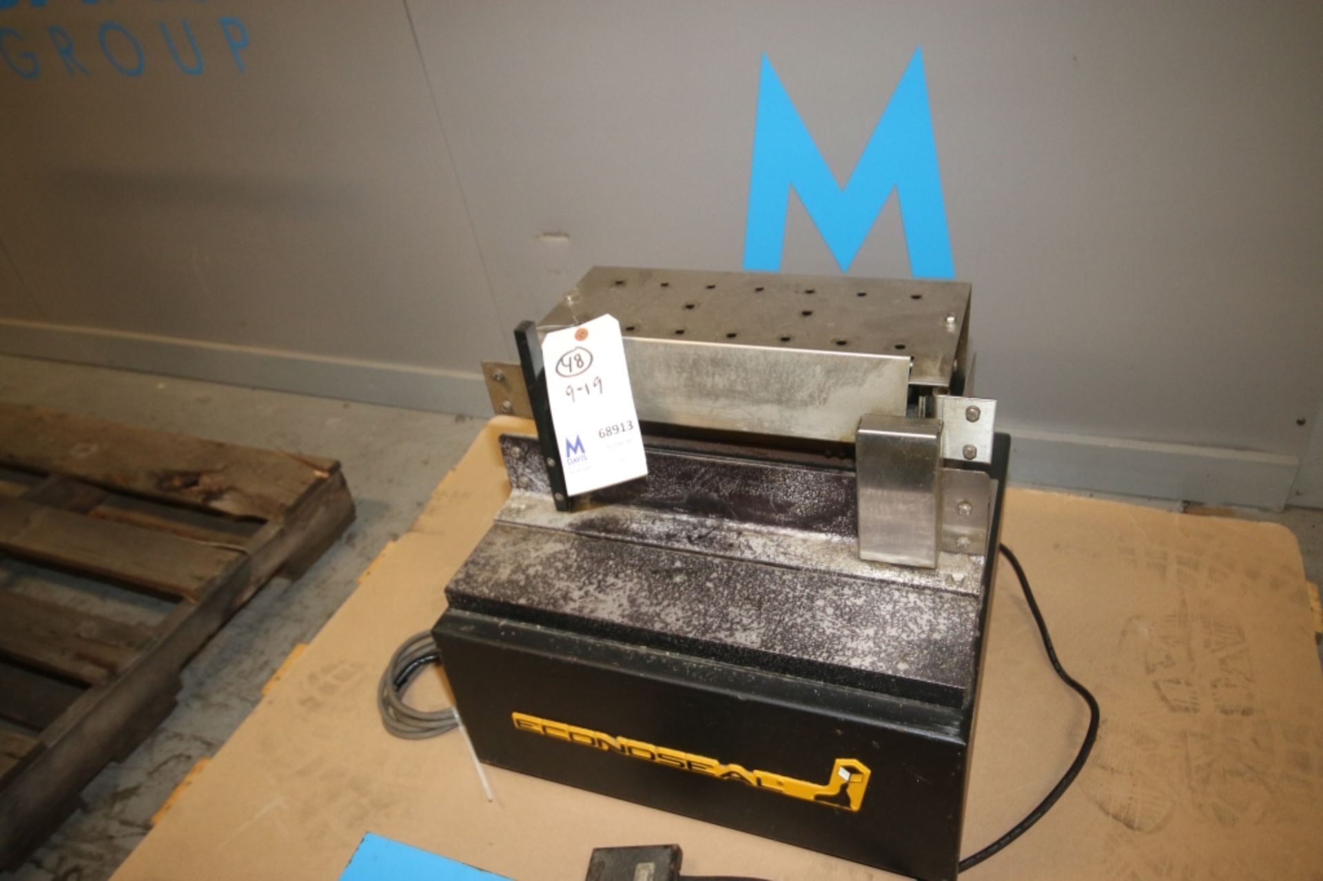 Econoseal Mini Mono,M/n 9038, S/N 9257, 115 Volts (INV#68913)(LOCATED AT MDG AUCTION SHOWROOM--PGH.,