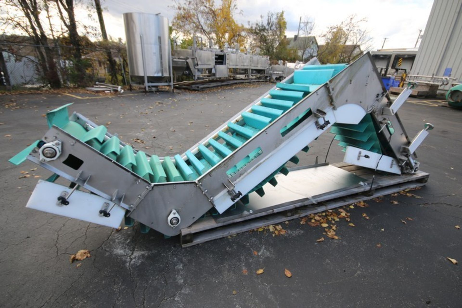 Bryant Aprox. 8' H Z-Configured Conveyor System, with 25" W Belt with 6" Flights, 3/4 & 1/2 hp/ - Image 2 of 4