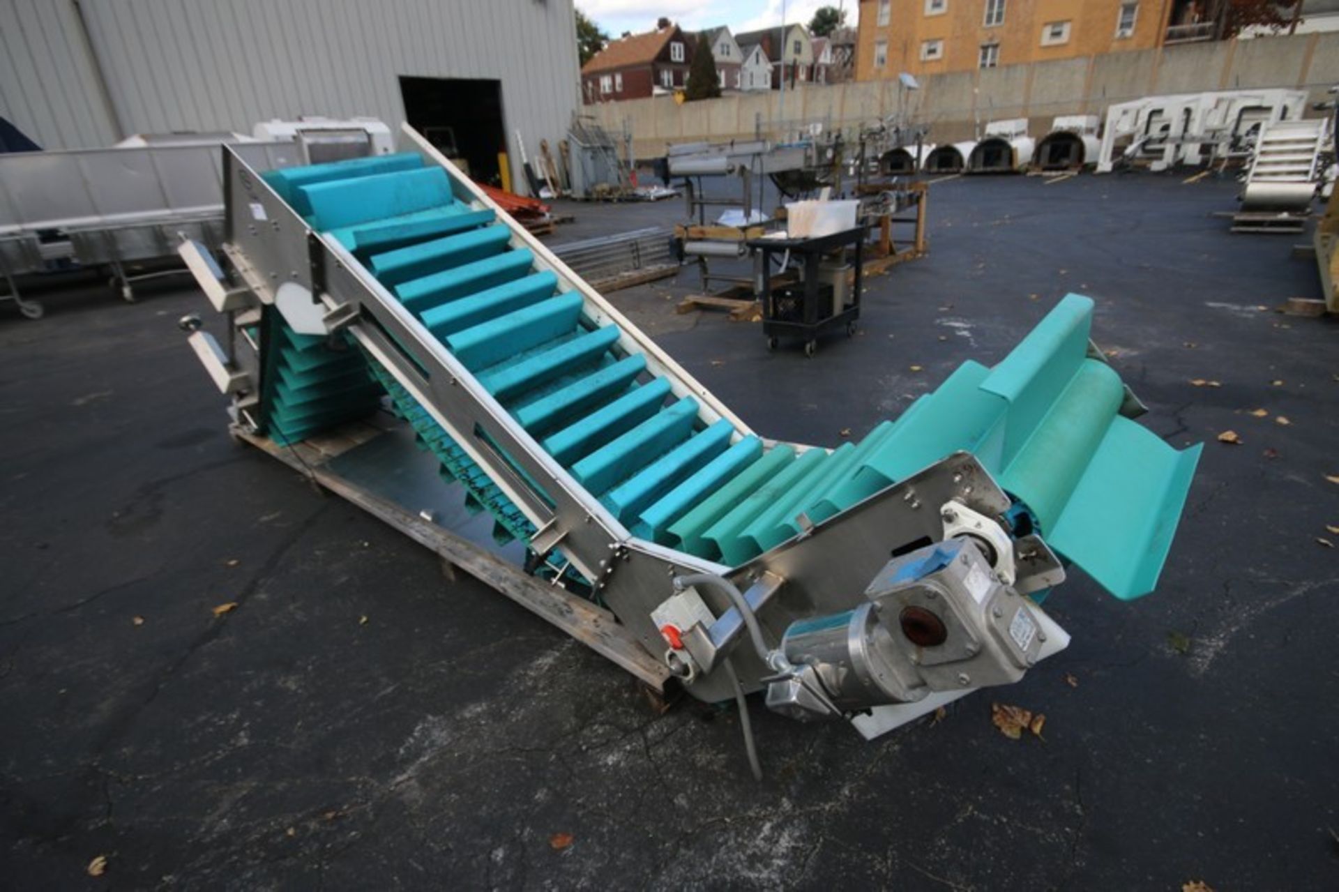 Bryant Aprox. 8' H Z-Configured Conveyor System, with 25" W Belt with 6" Flights, 3/4 & 1/2 hp/ - Image 4 of 4