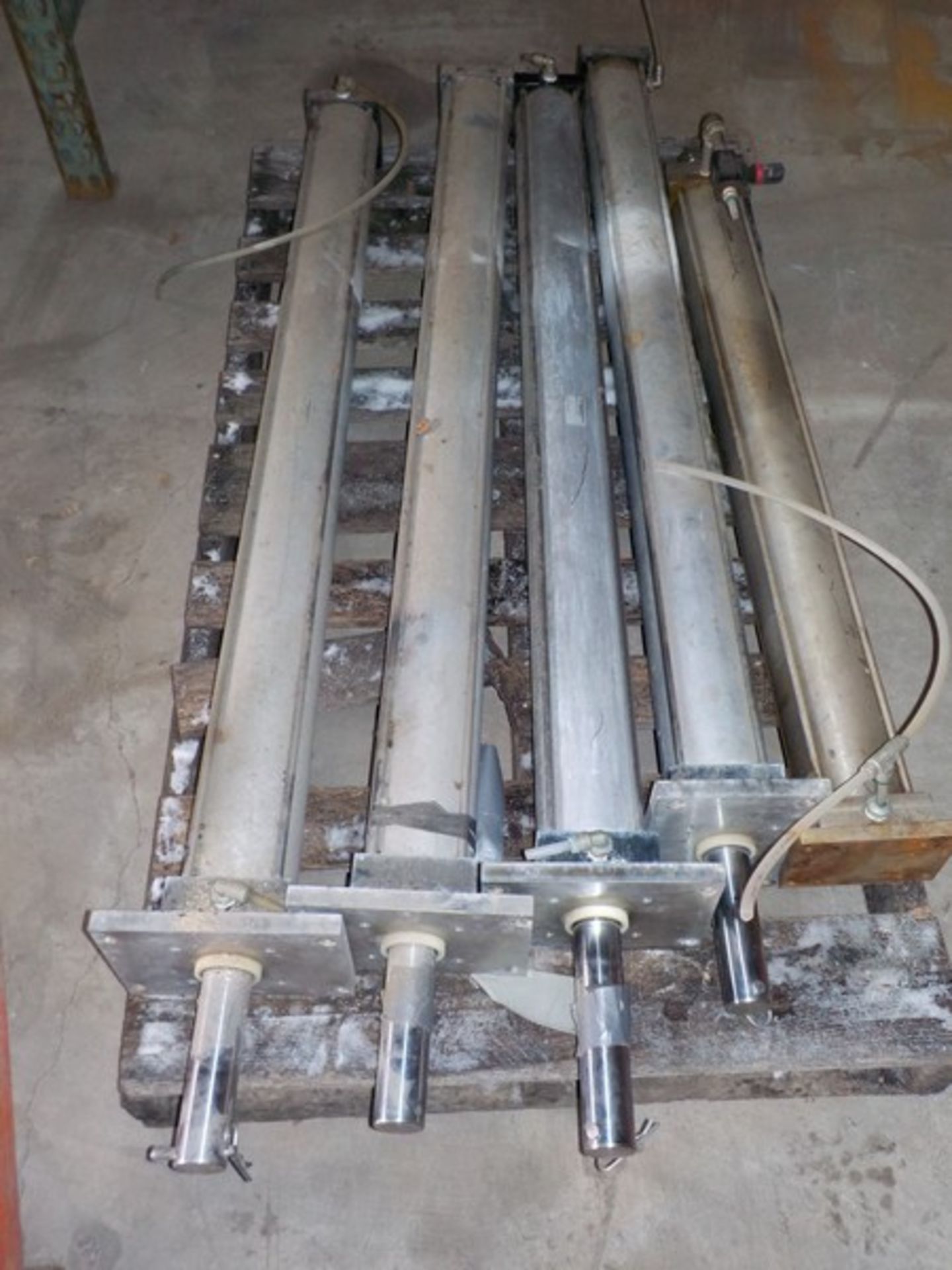 Lot of Stainless Steel Air Cylinders; 13 Cylinders Include (7)-4" X 5", (4) 4"X 28", and (2) 4" X - Image 2 of 2