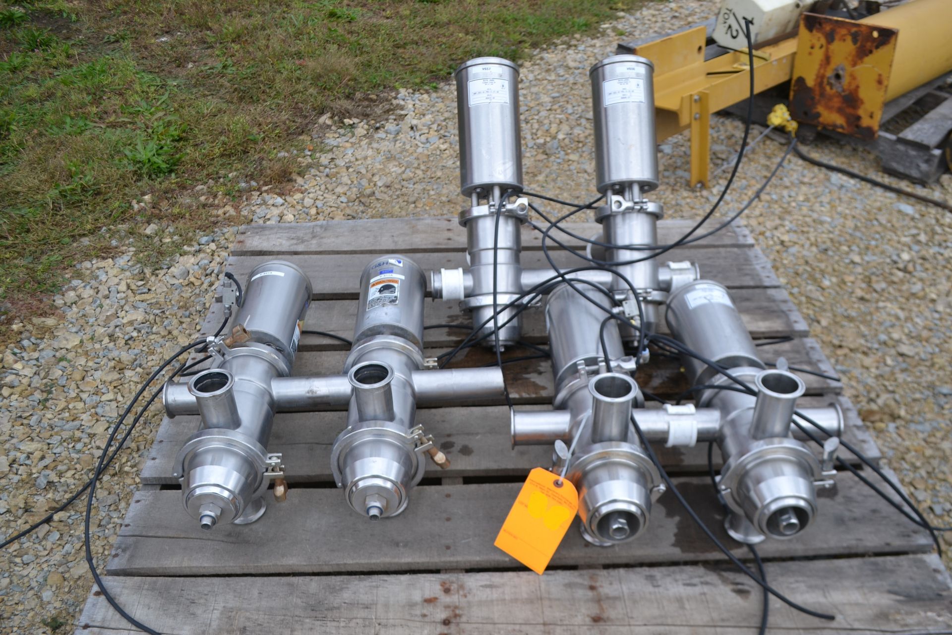 Lot of 6 Alfa Laval Model SMP-SC3, Mix Proof 2" S/S Air Valves. Required Loading Fee For Simple