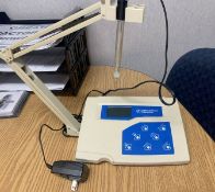 Fisher Science pH Meter (LOCATED IN IOWA, RIGGING INCLUDED WITH SALE PRICE) -- Packaging for