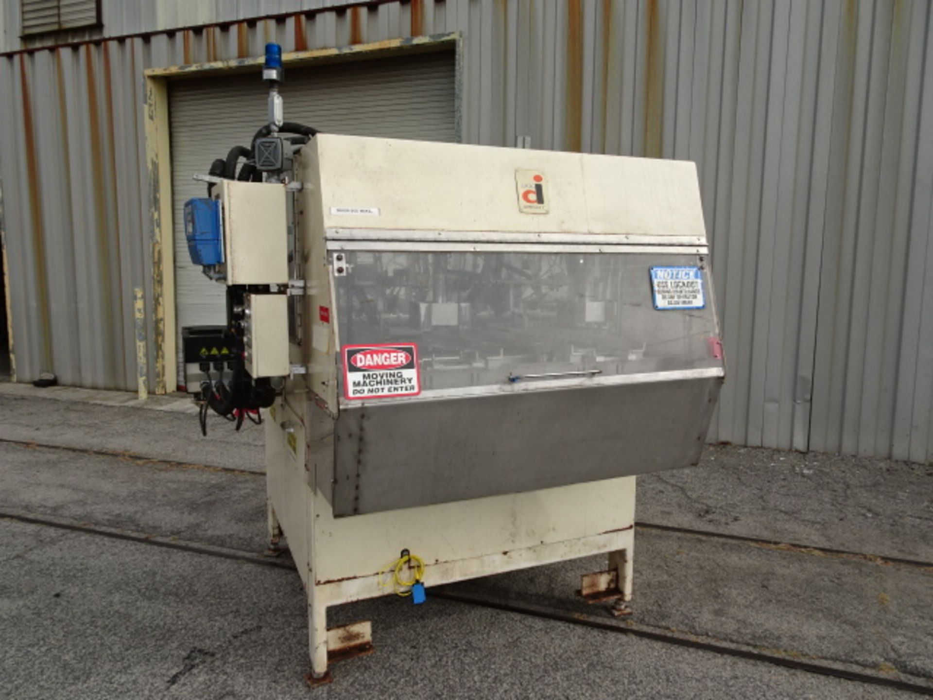 DELKOR 752 Tray Former with ITW Challenger Quattro Hot Melt Glue (Located Charleston, South