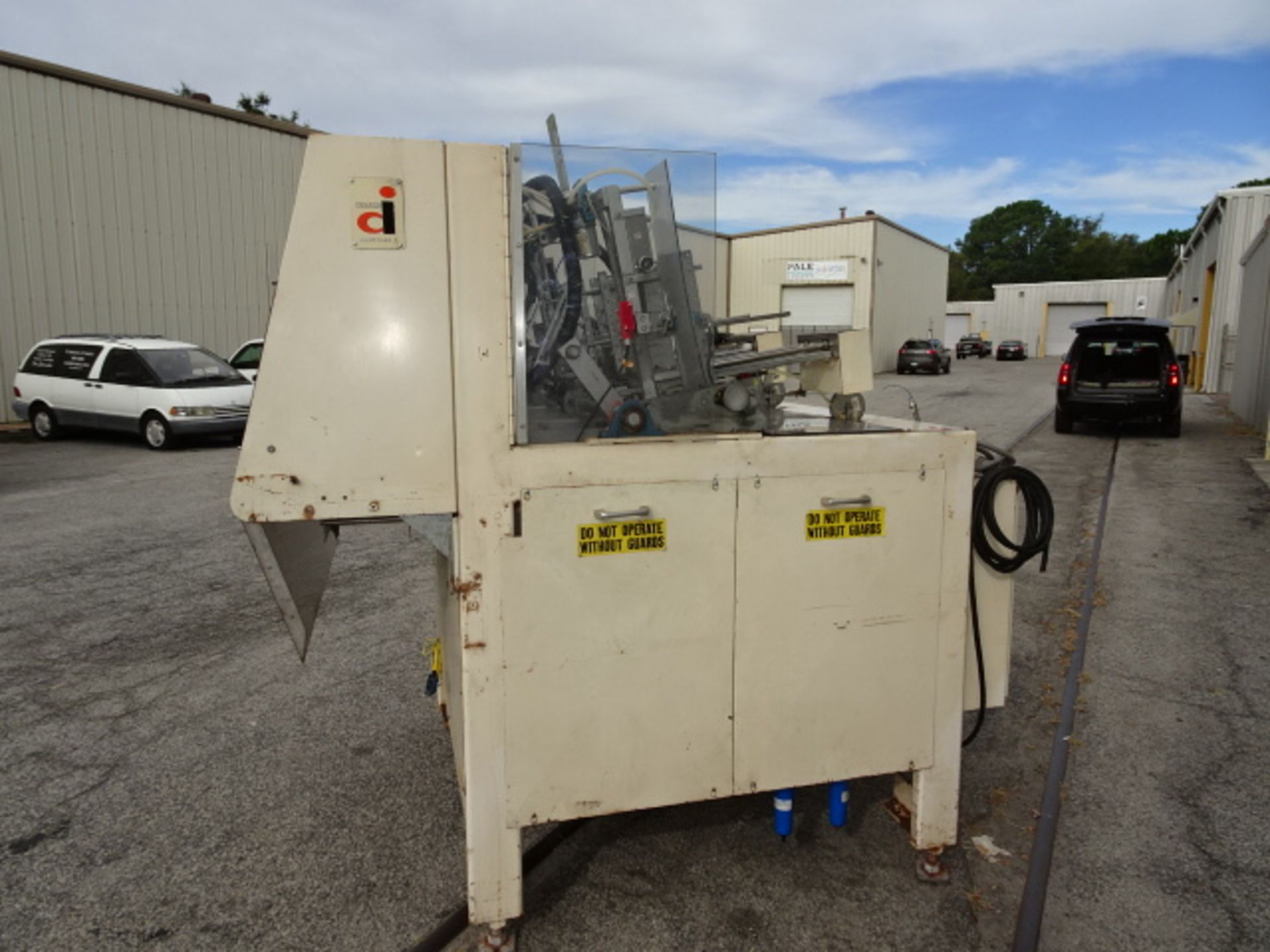 DELKOR 752 Tray Former with ITW Challenger Quattro Hot Melt Glue (Located Charleston, South - Image 3 of 4