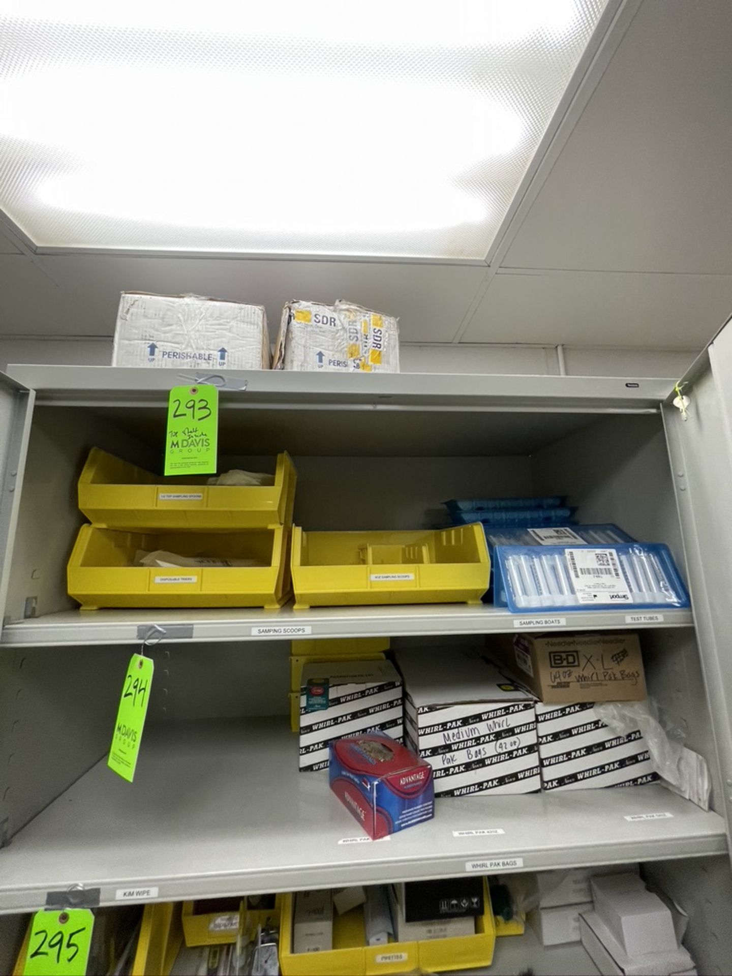 CONTENTS OF SHELF INCLUDING VARIOUS LAB SUPPLIES, TEST TUBES, DISPOSABLE TRIERS AND MORE. - Image 2 of 8