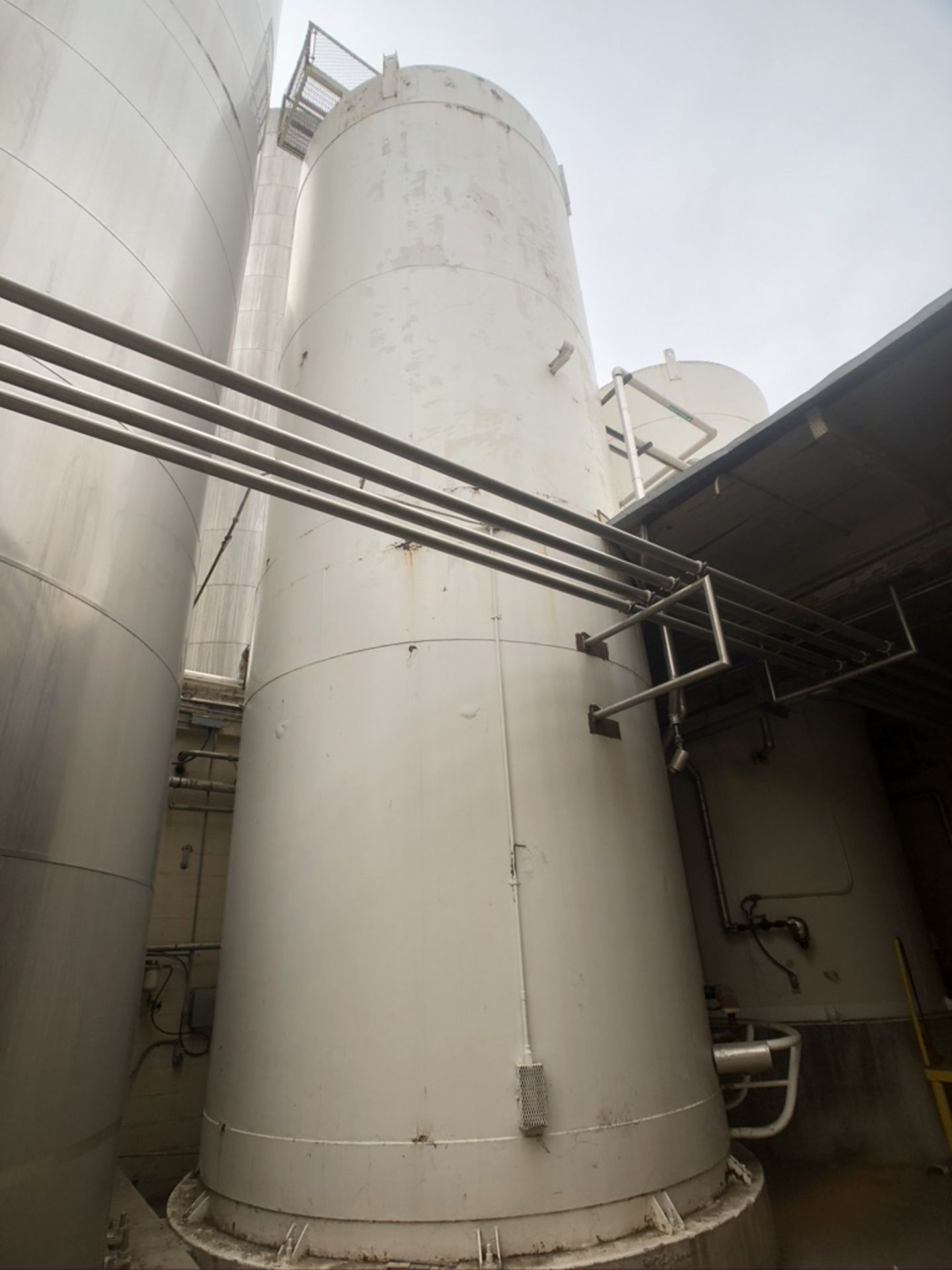 CREAMERY PACKAGE 30,000 GALLON JACKETED SILO, S/N 2961 - Image 2 of 26